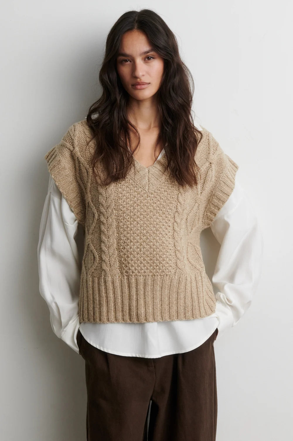 Janne Knit Vest in Camel Melange