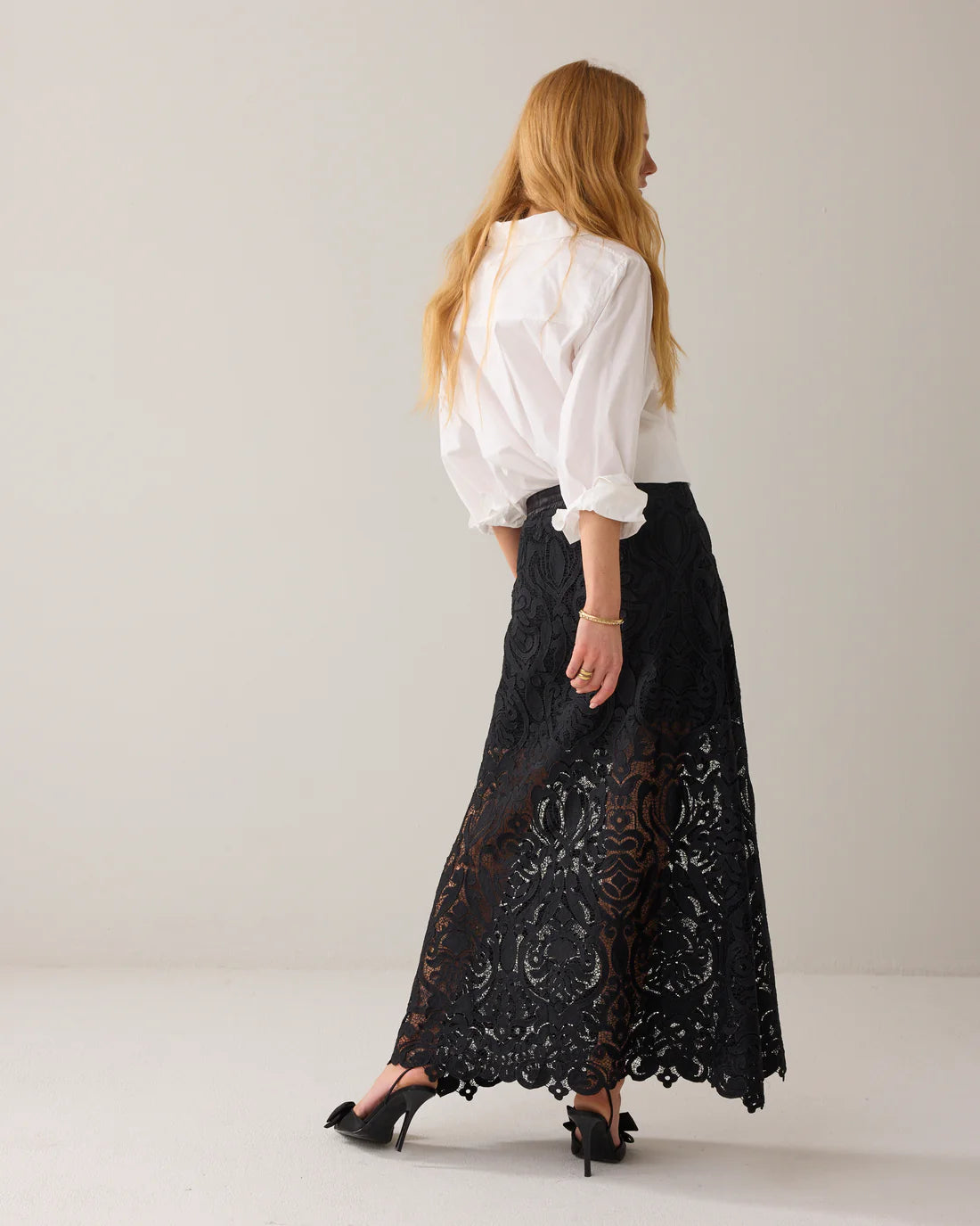 Lace Skirt in Black