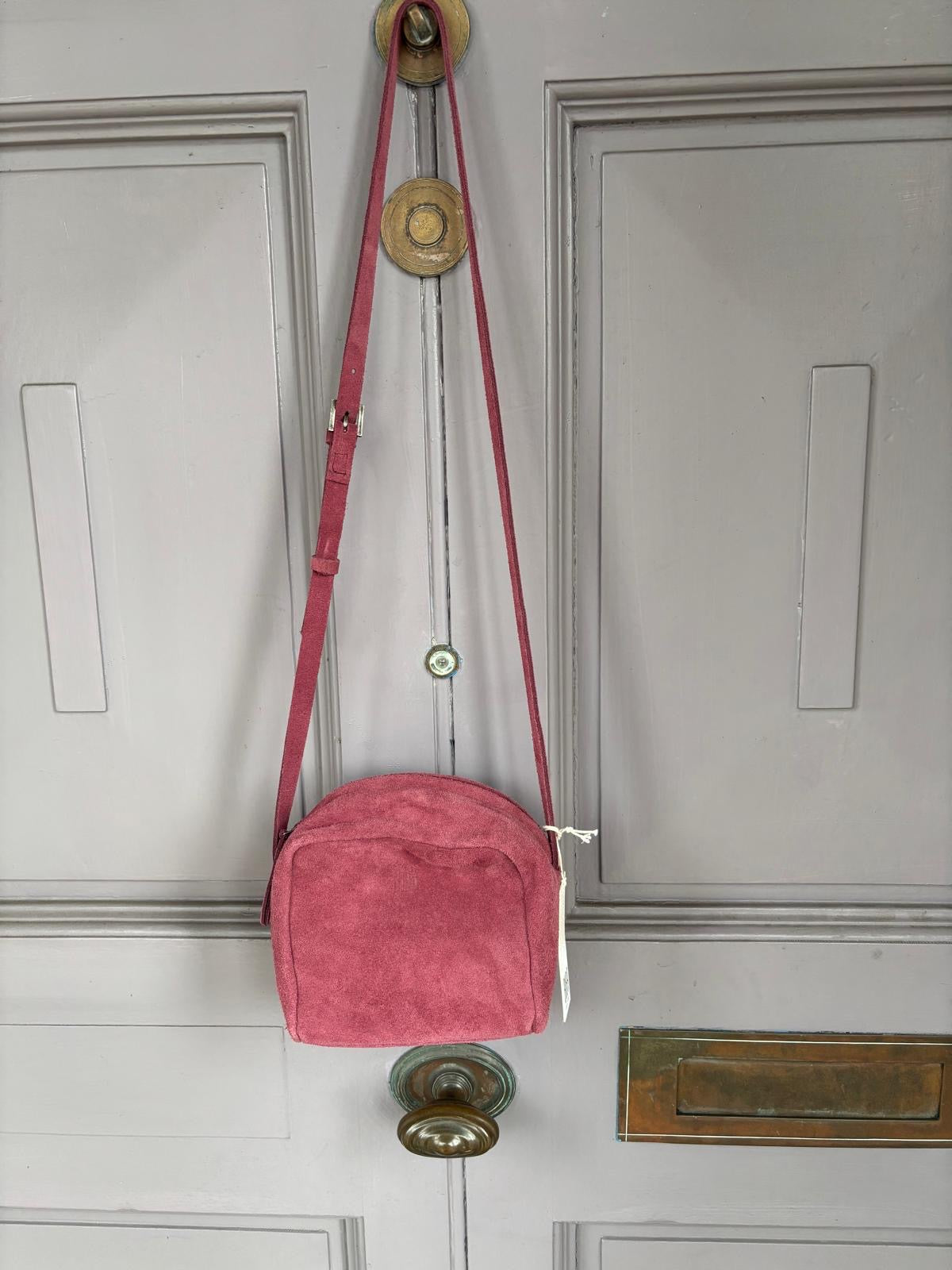Ely Cross Bag in Mauve