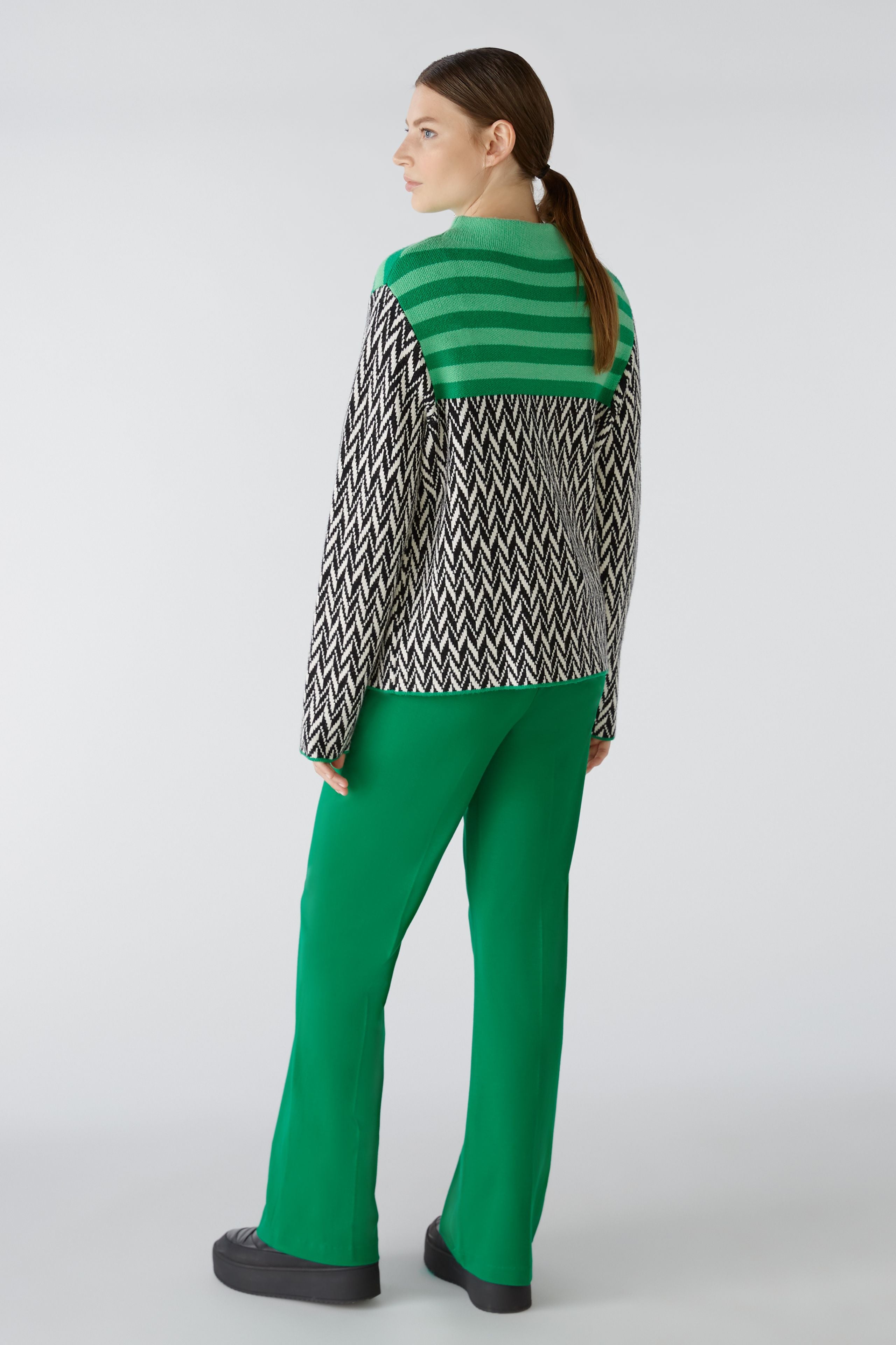 Contrast Print Knit in Green/Black