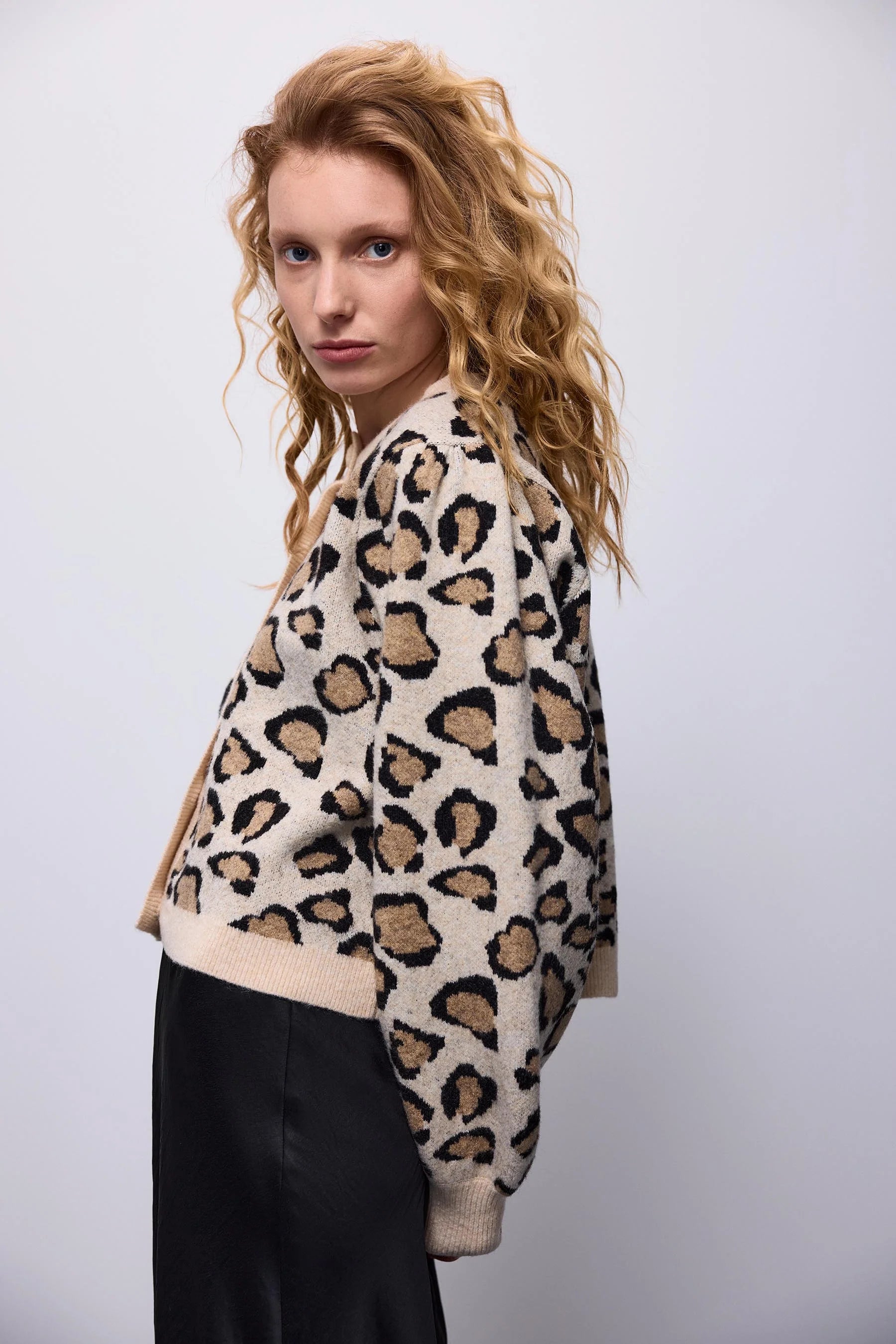 Leopard Jacquard Knitted Cardi in Multi