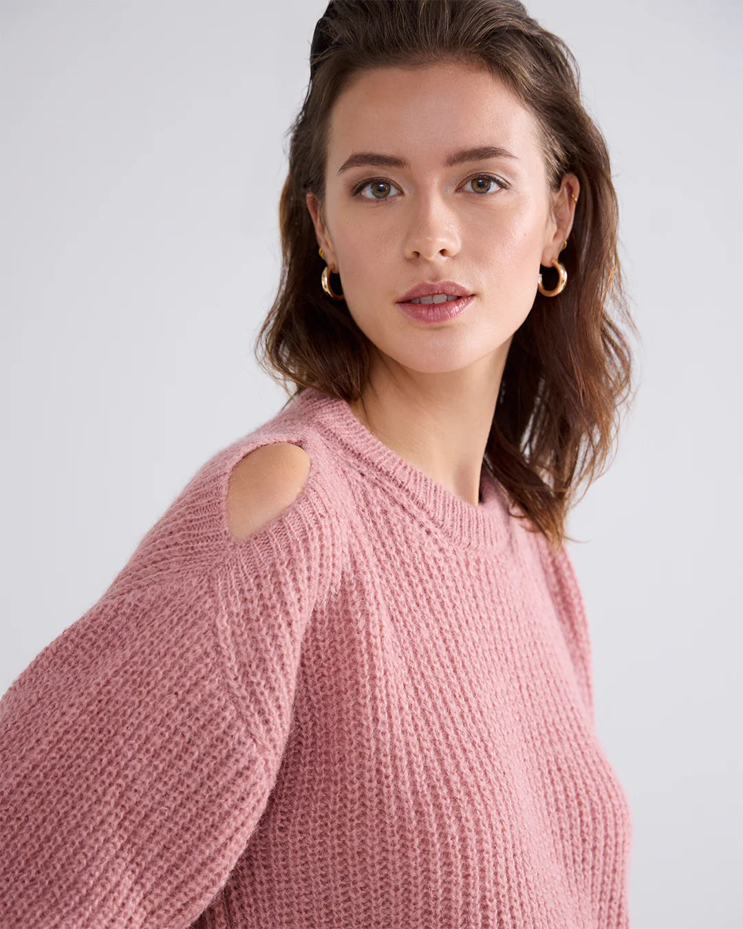 Bare Shoulder Sweater in Antique Pink