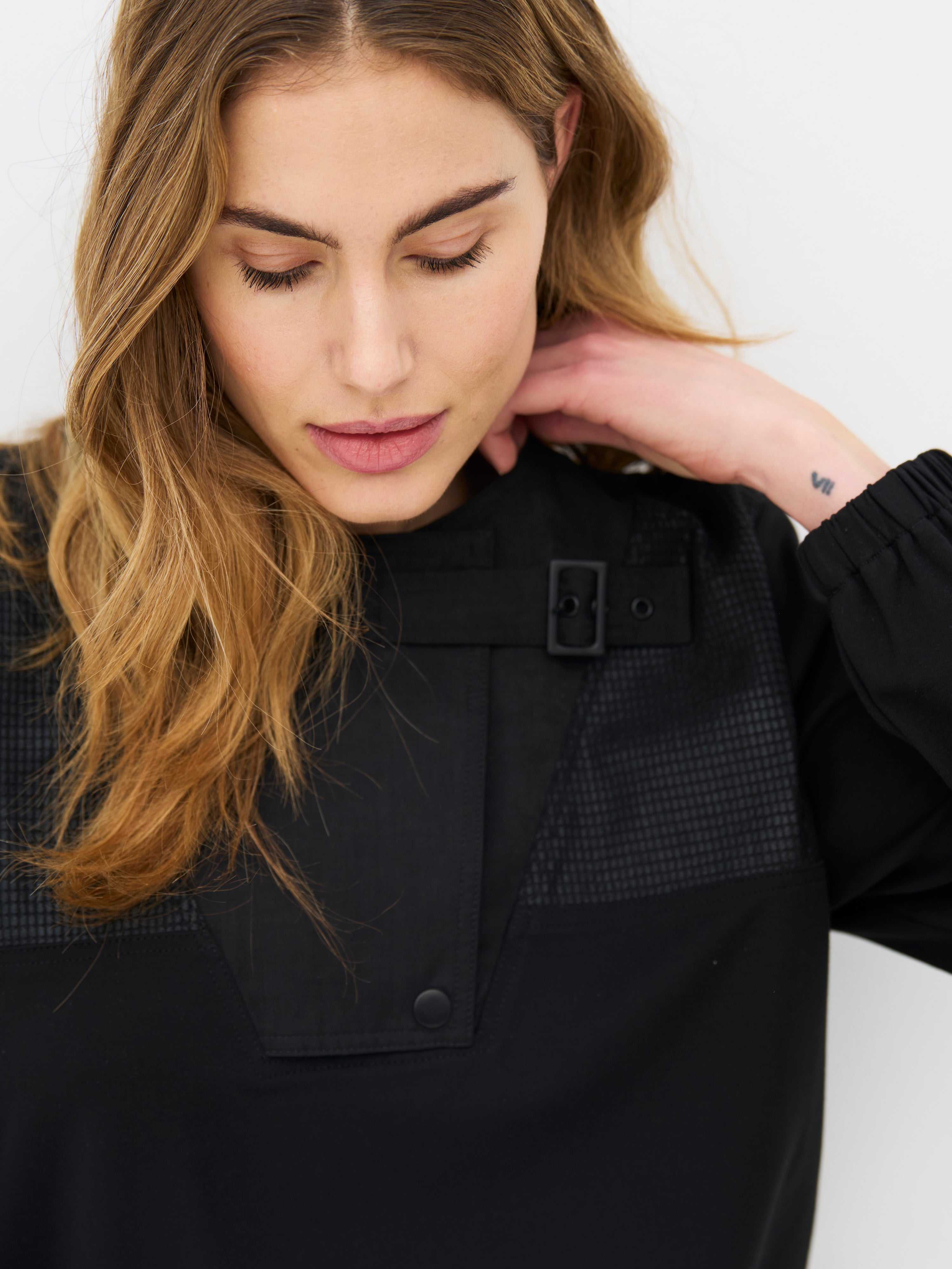 Erina Top in Black