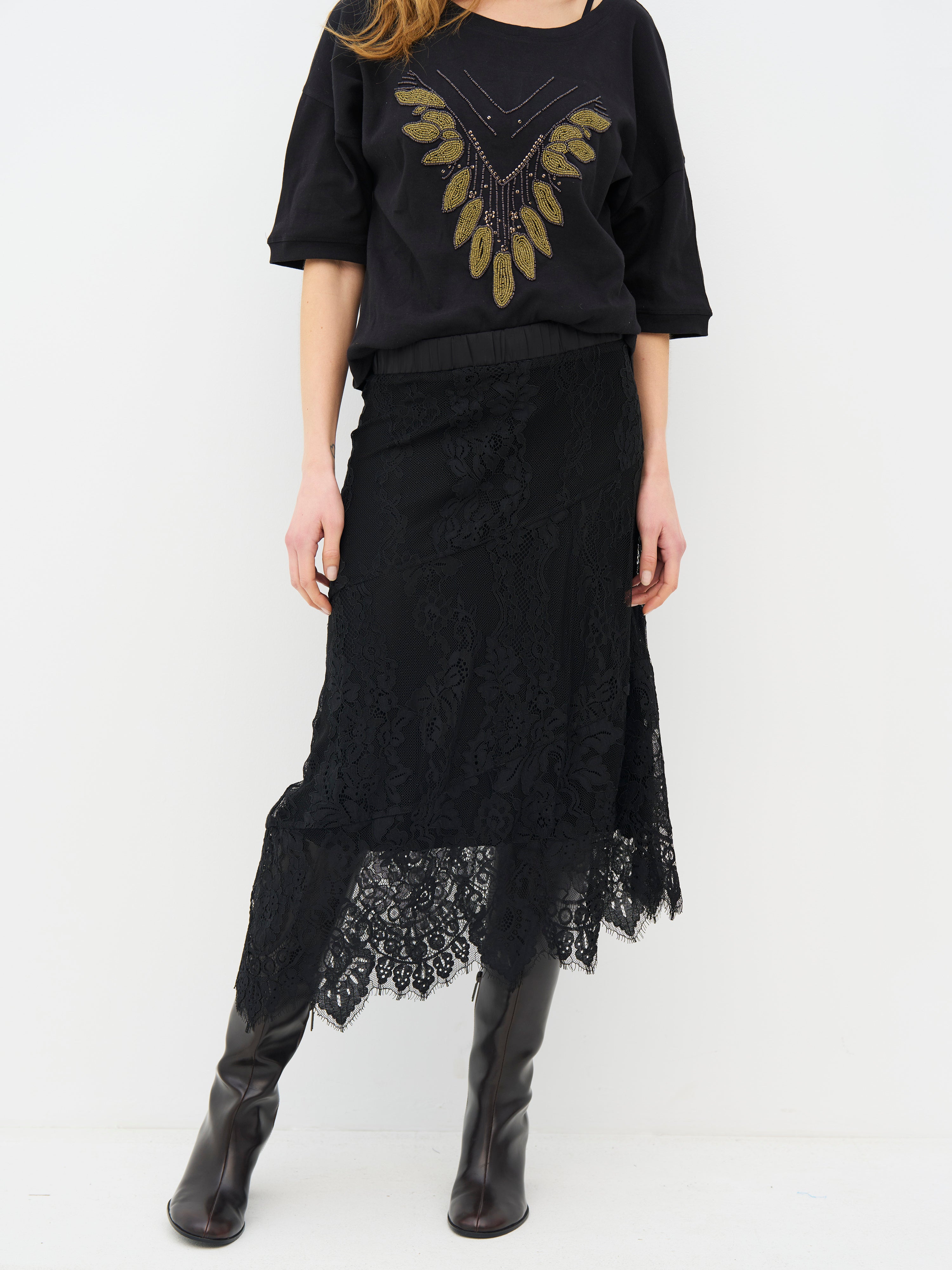 Essie Skirt in Black