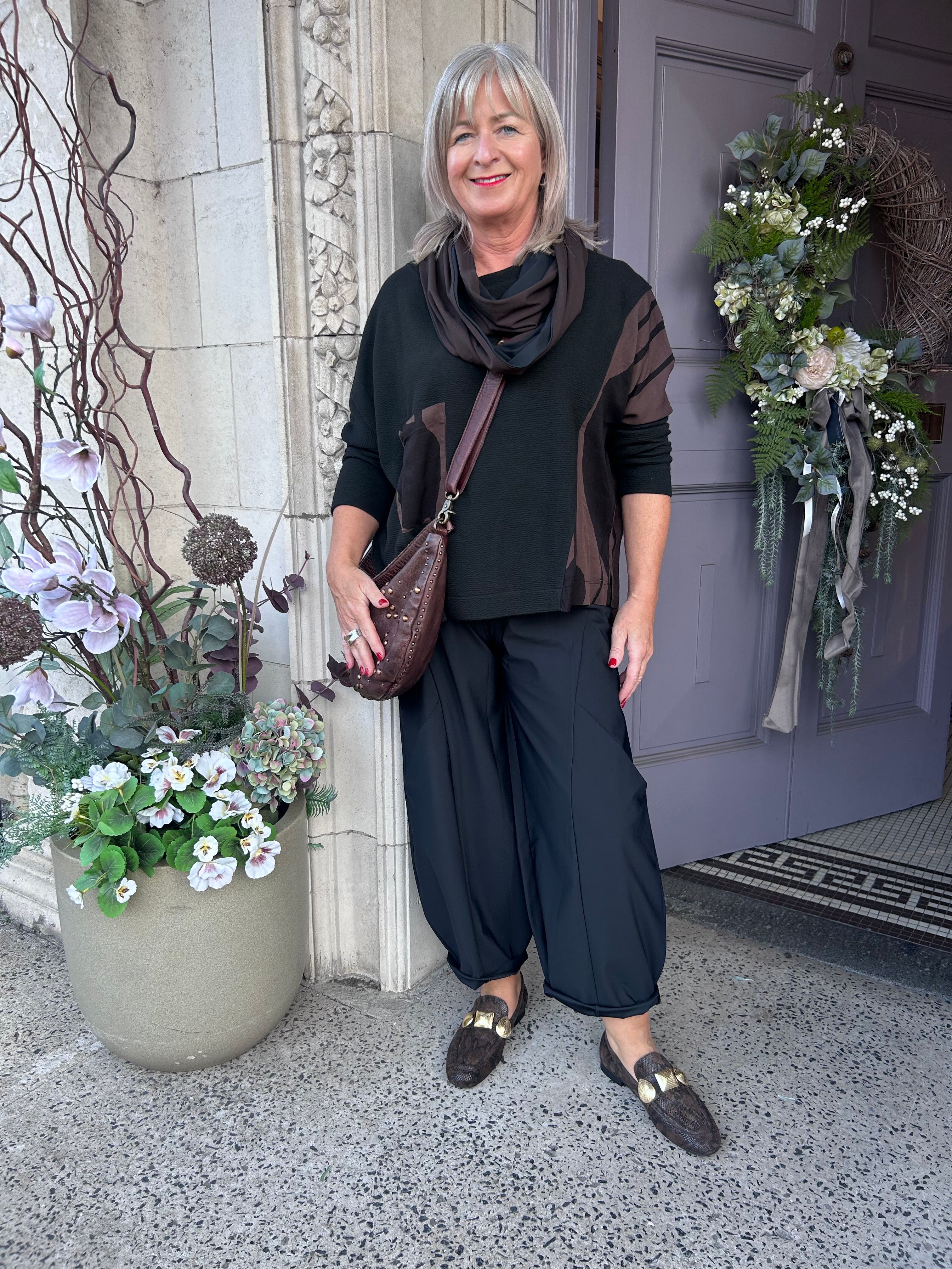 Shaped Trouser With Tucks At Front in Black