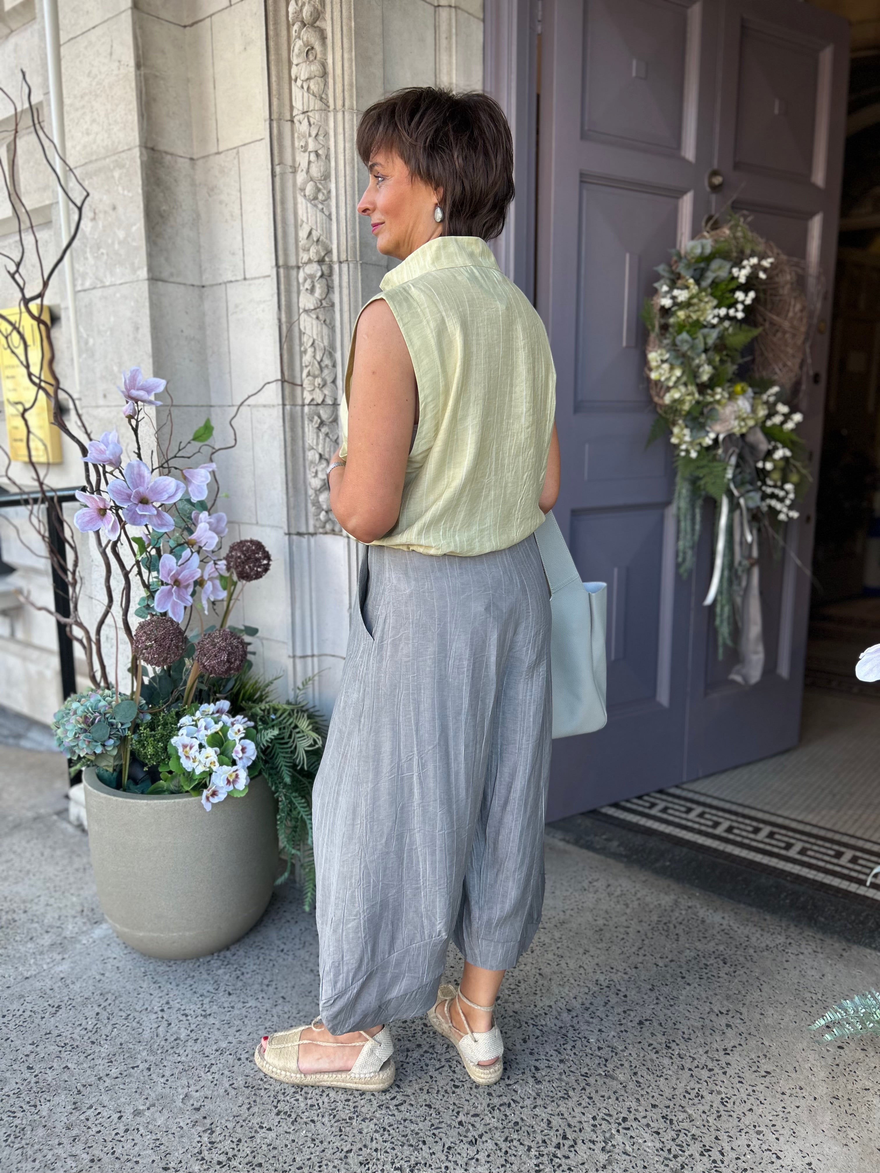 Button Up Front Gilet in Lemon