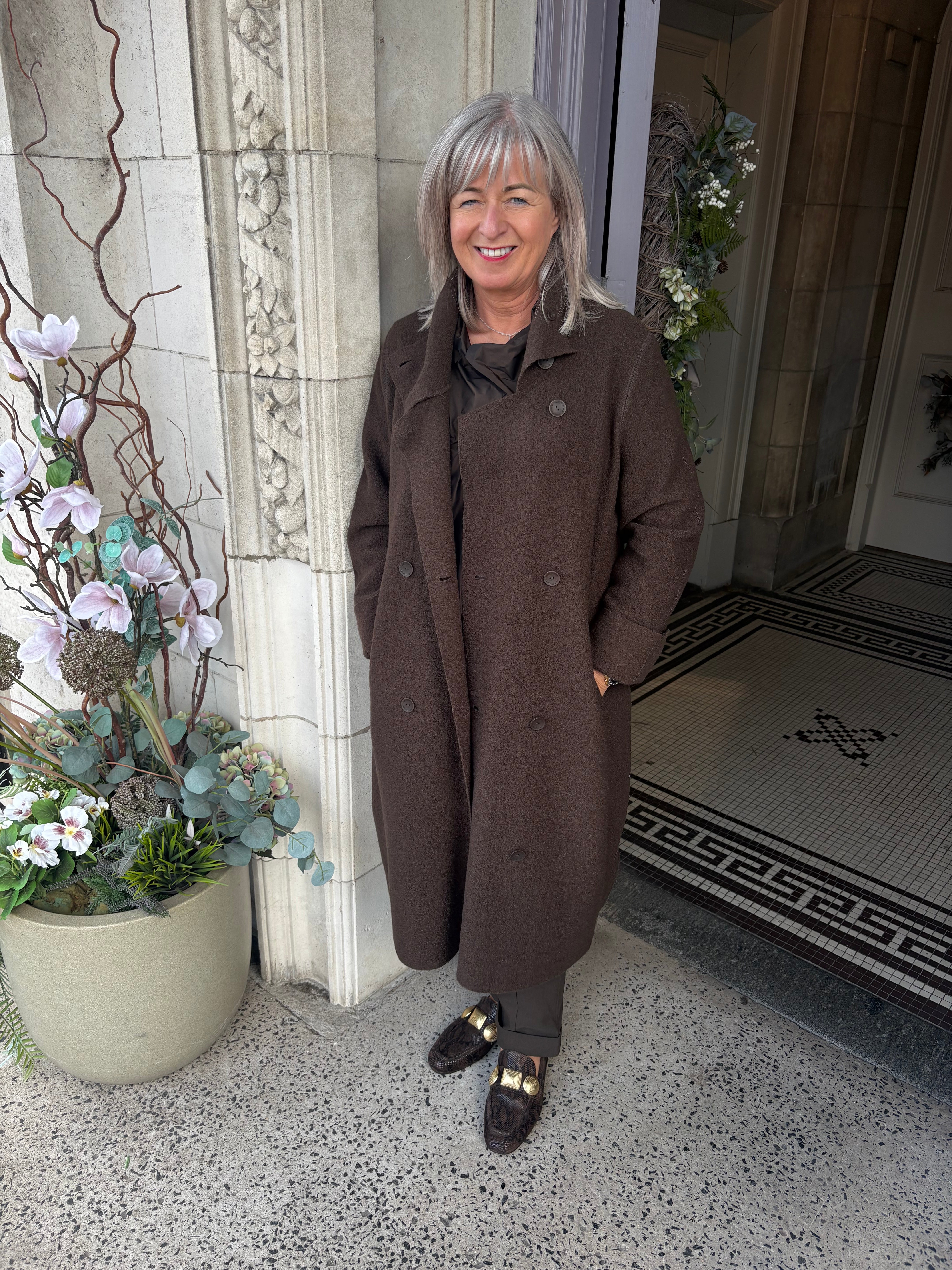 Joli Clothing is a Ladies Clothes Shop / Clothes Boutique situated in Ballyclare and sees customers from Portglenone, Moy, Carrickfergus, Larne, Ballycastle, Banbridge, Dromore and beyond.