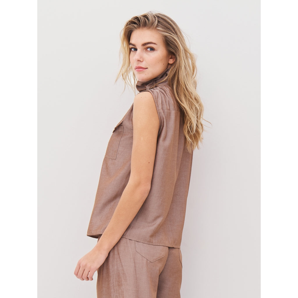 Avalon Top in Camel