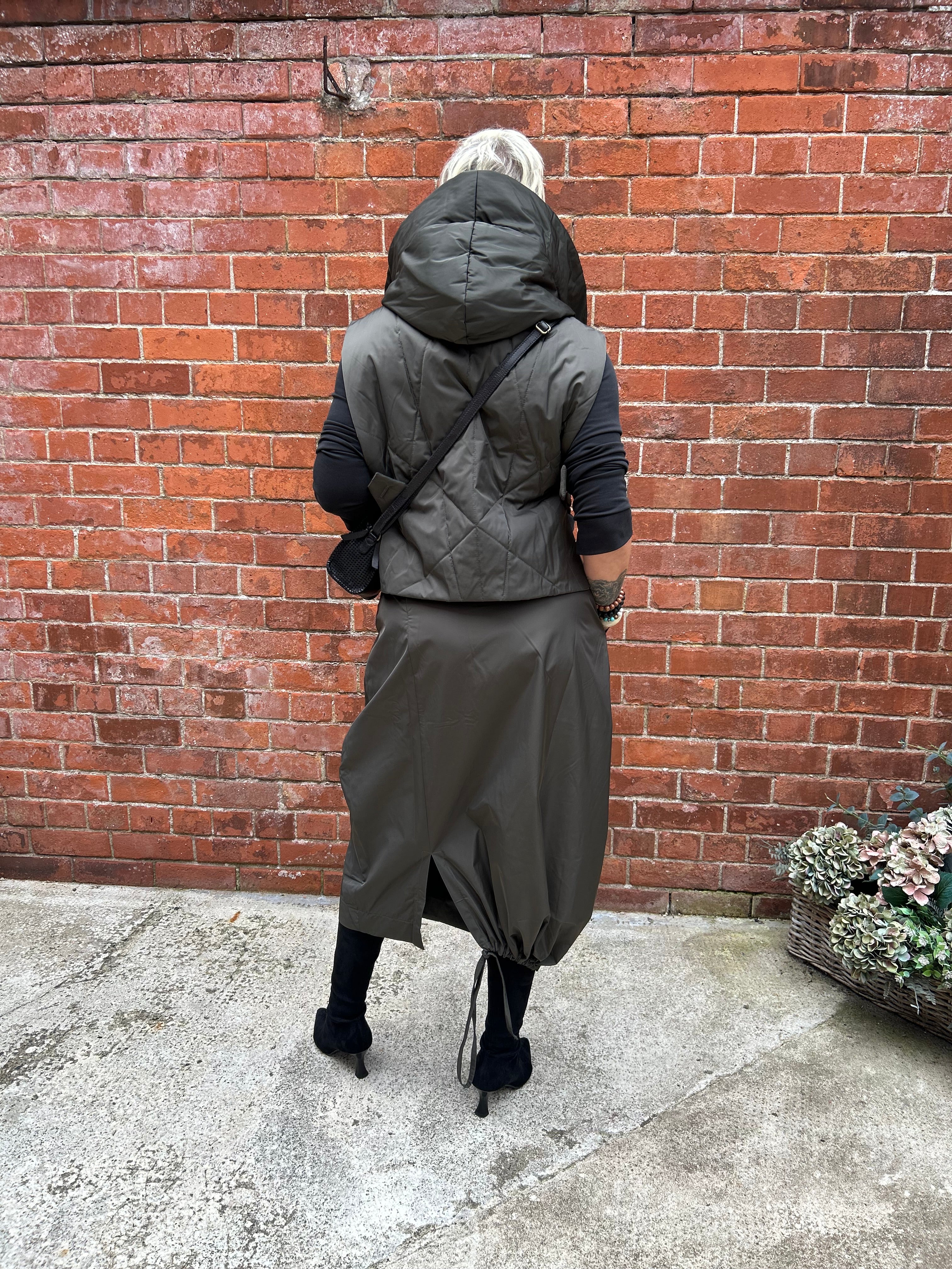 Planis Skirt in Khaki