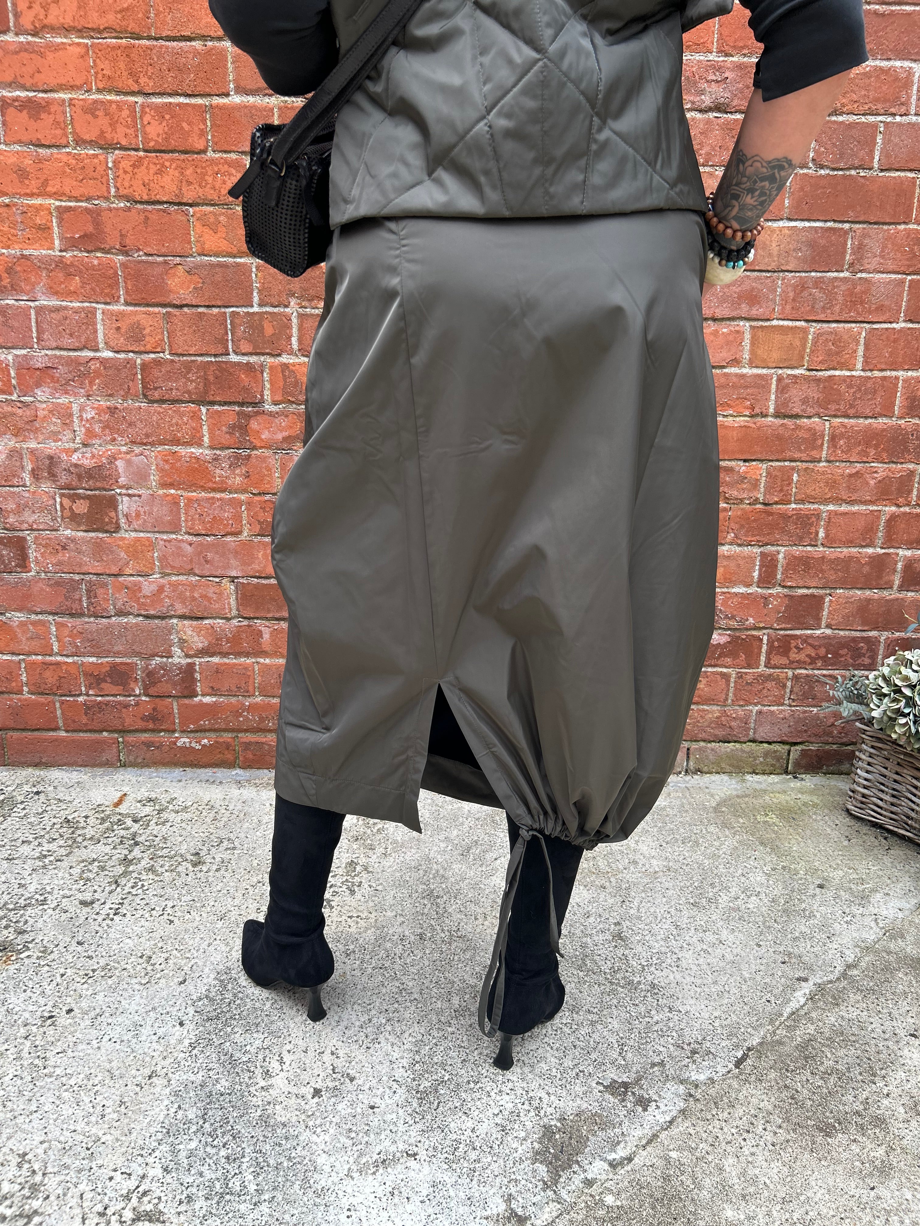 Planis Skirt in Khaki
