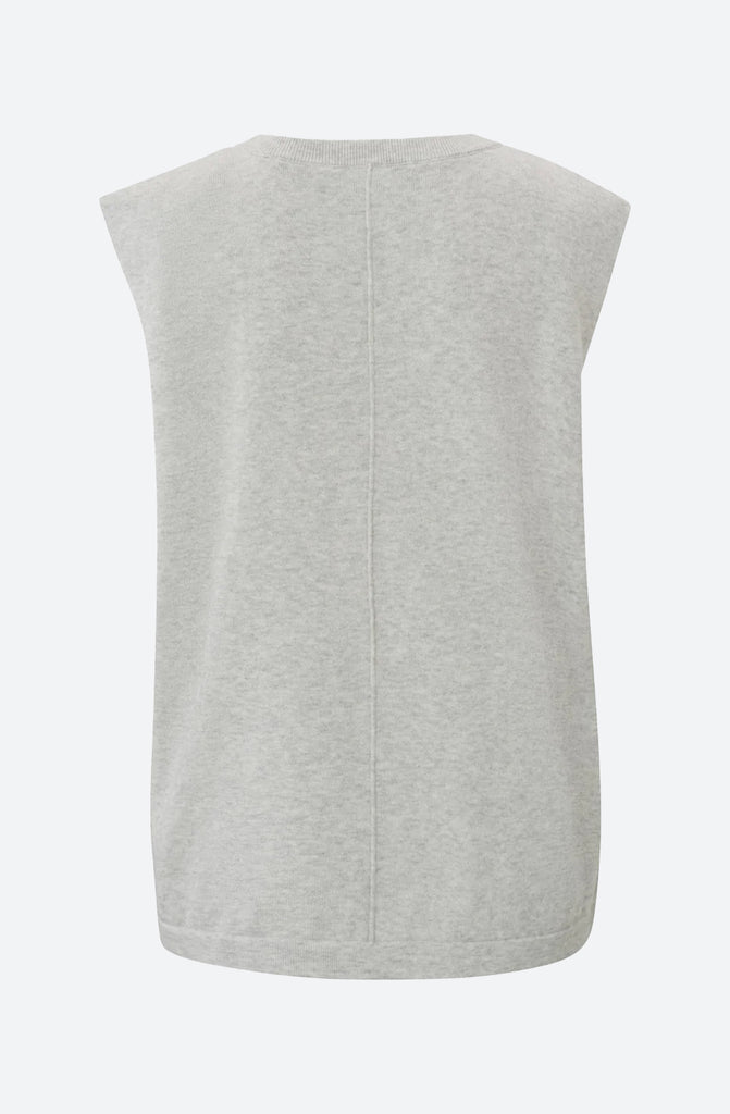 Sleeveless Round Neck Sweater in Mid Grey Melange