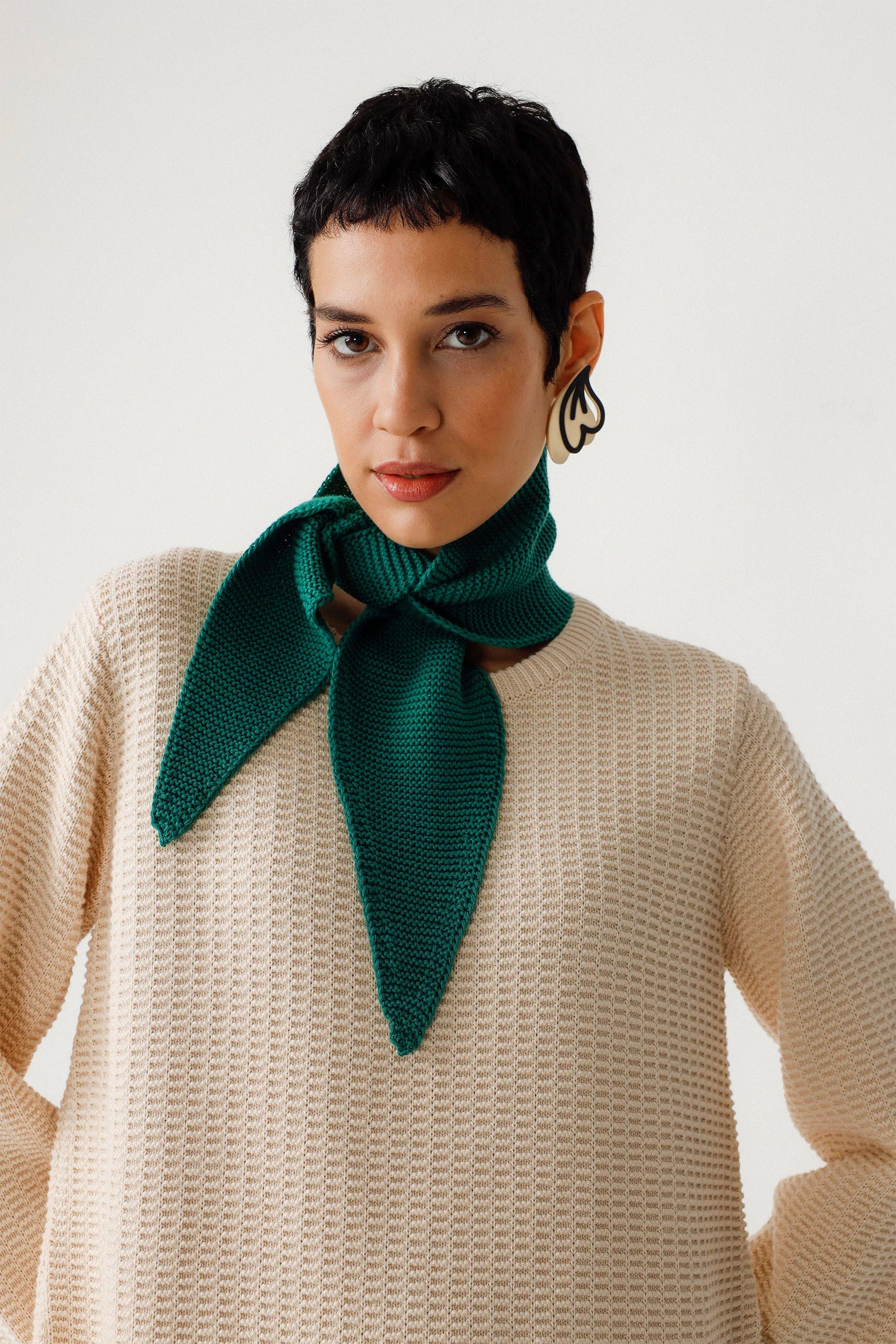 Bera Knitted Scarf in Deep Green