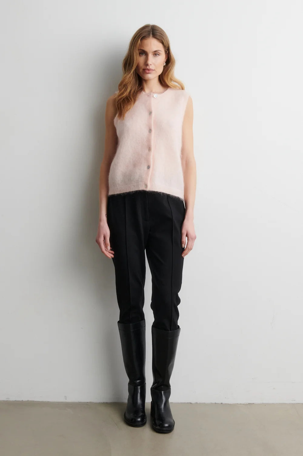 Brook Knit Button Vest in Pale Dogwood