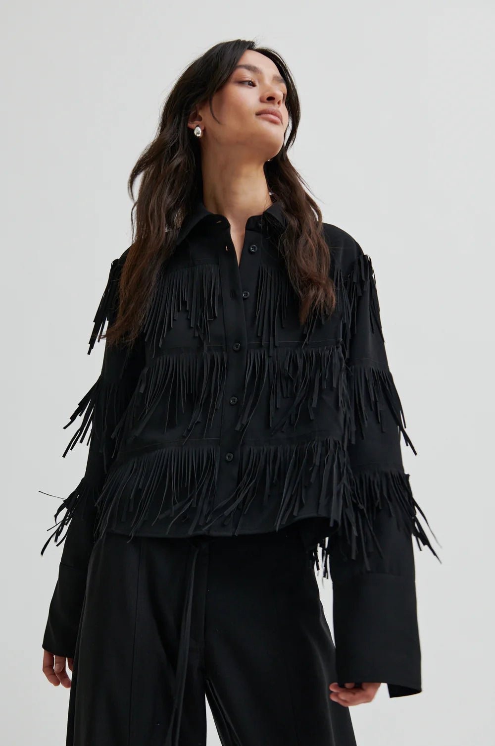 Dancing Cropped Shirt in Black