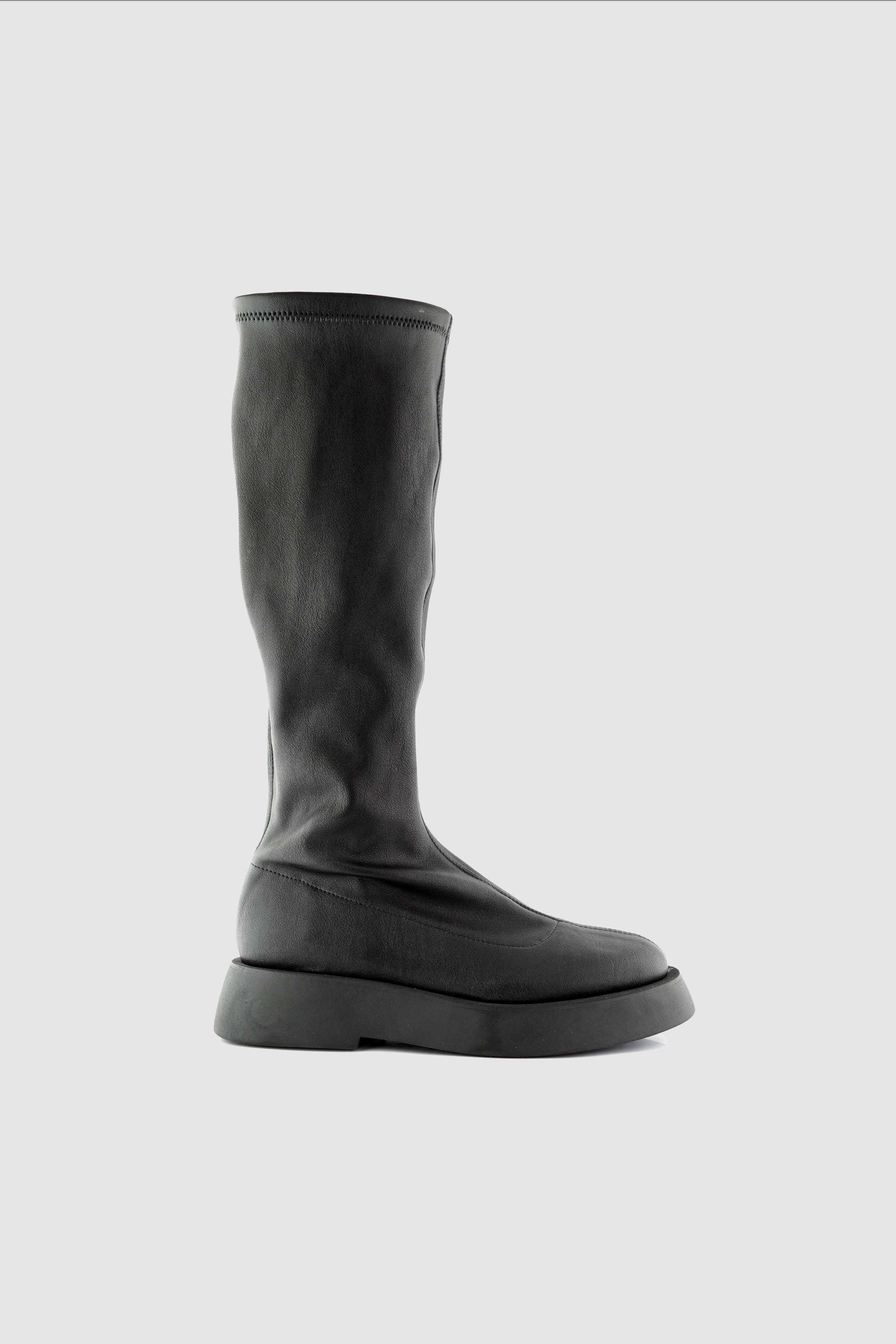 Donna Knee High Boot (Silicone 35) in David Nero