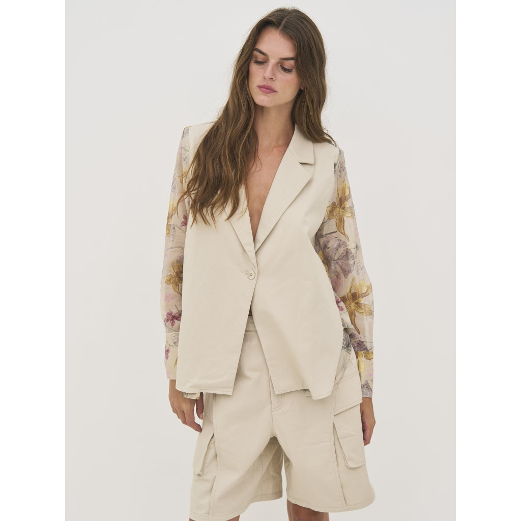 Drea Blazer in Bone Mix