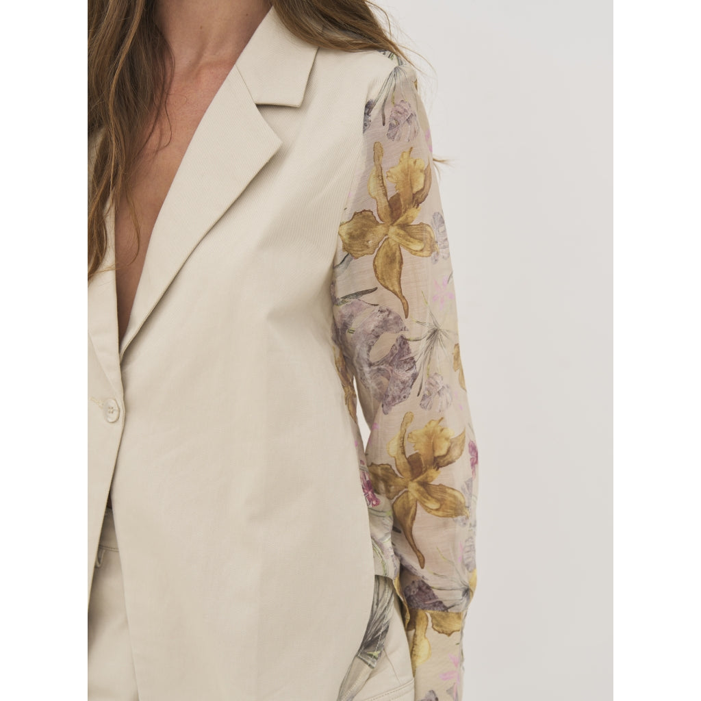 Drea Blazer in Bone Mix