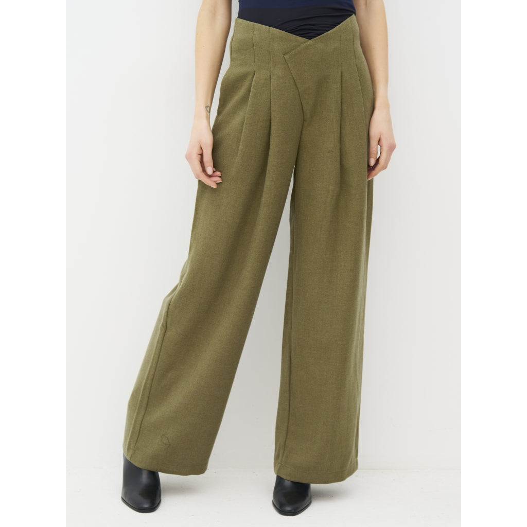 Edith High Waist Trousers in Moss