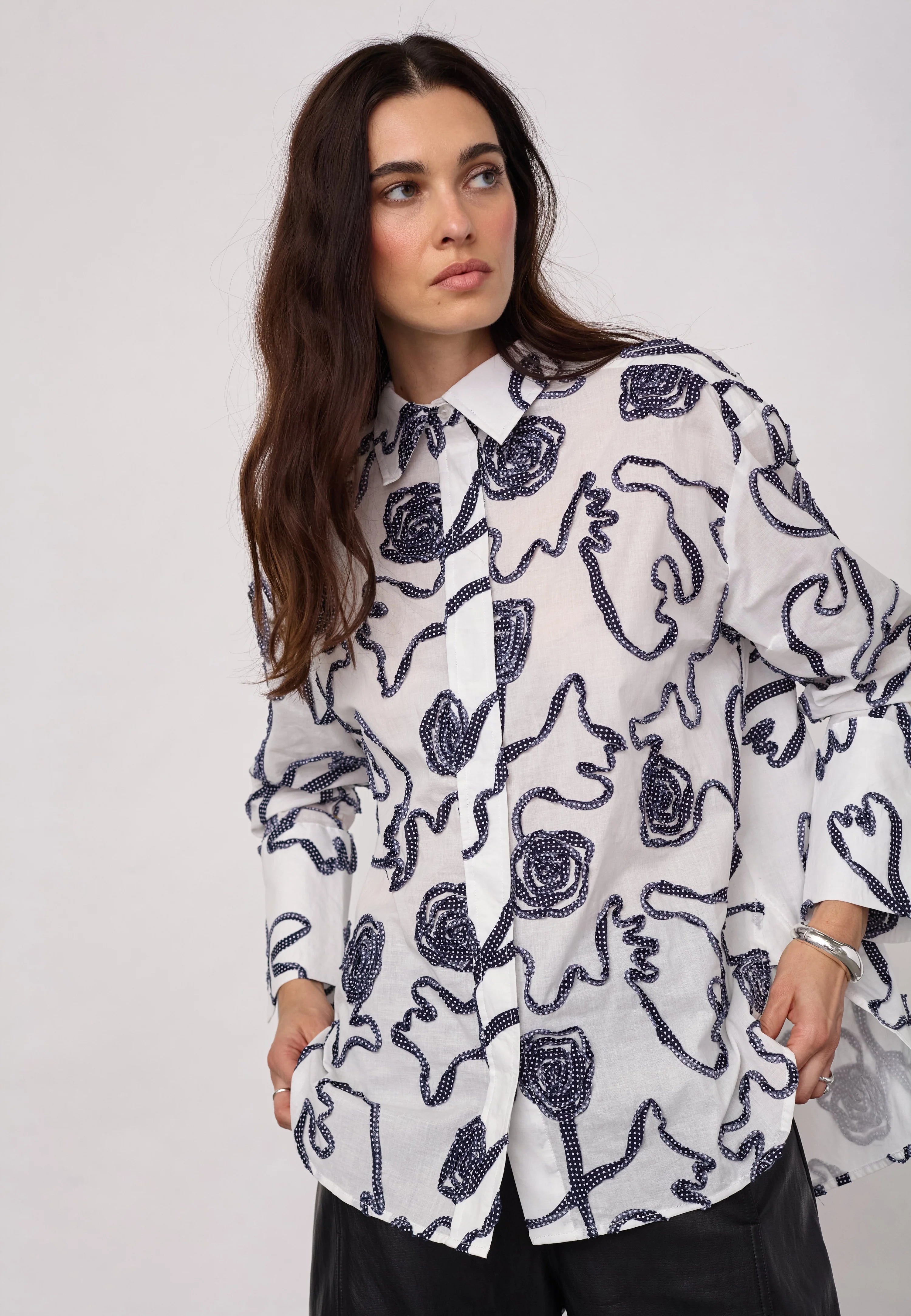 Elriccc Flower Ls Shirt in Navy
