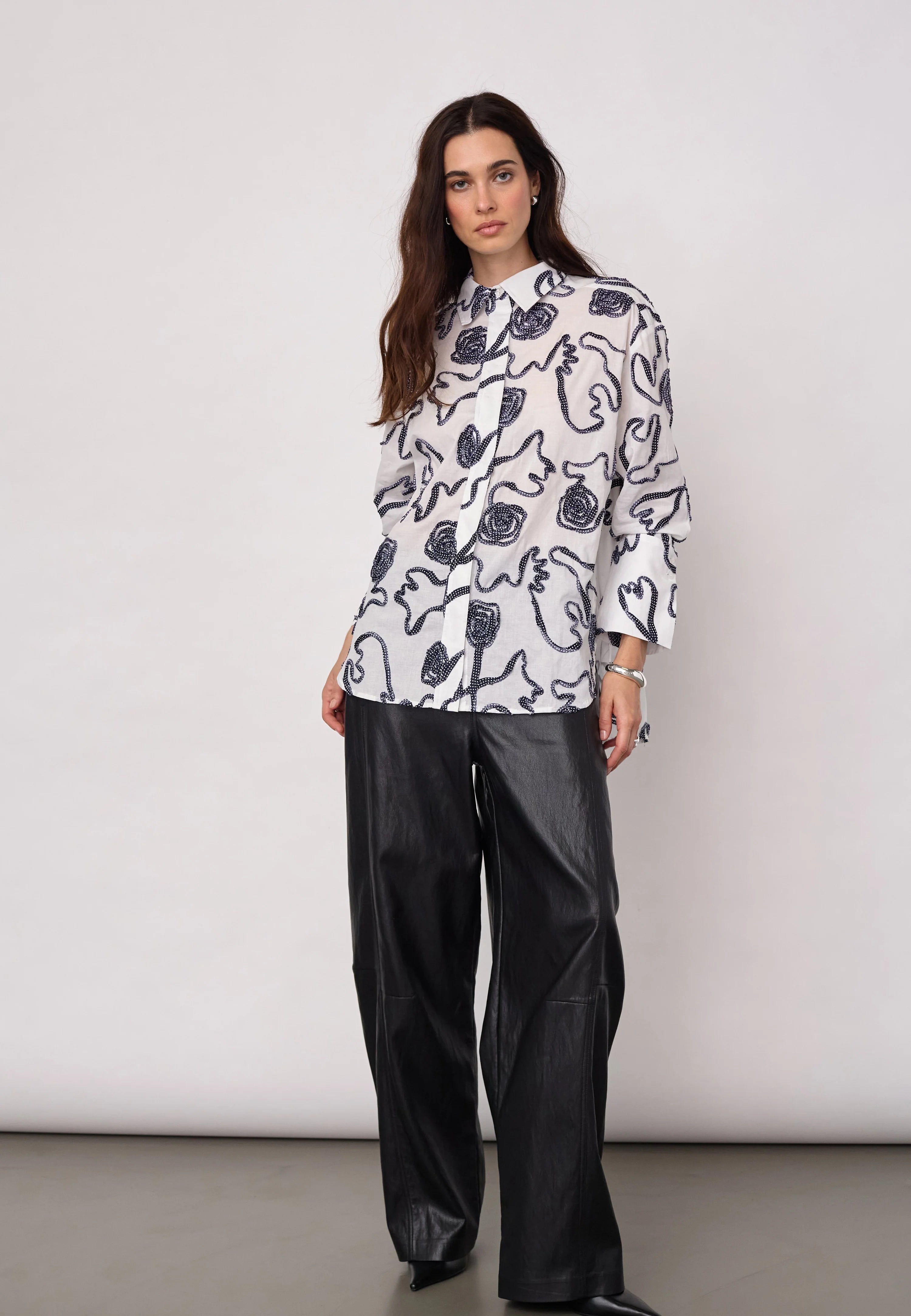 Elriccc Flower Ls Shirt in Navy
