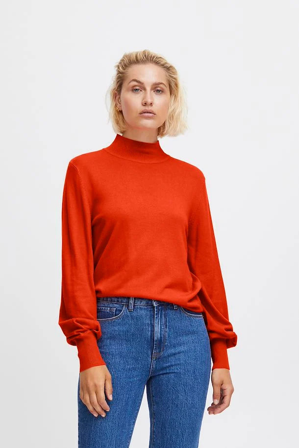 Knitted Pullover in Orange.Com