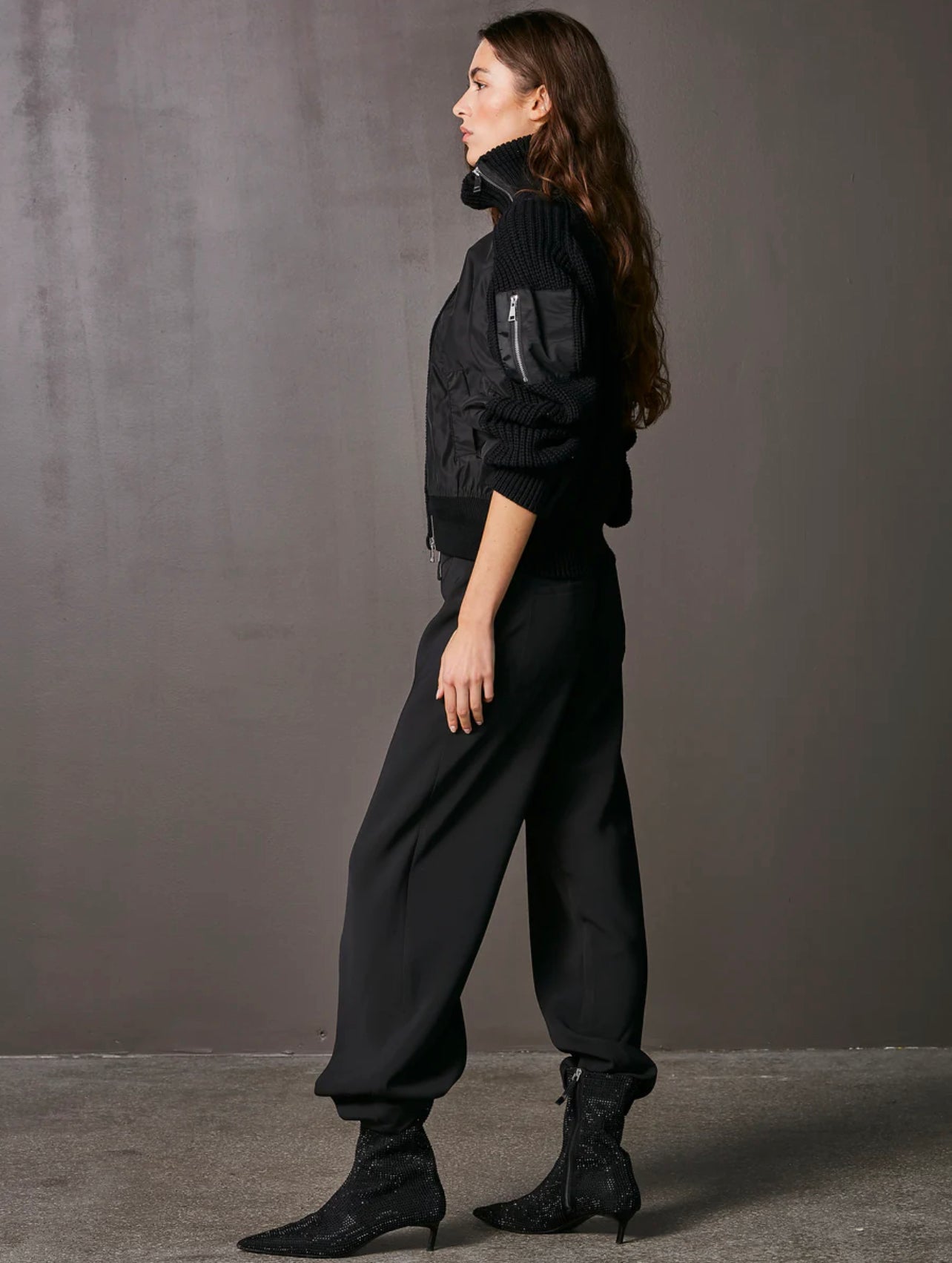 Vian Trousers in Black