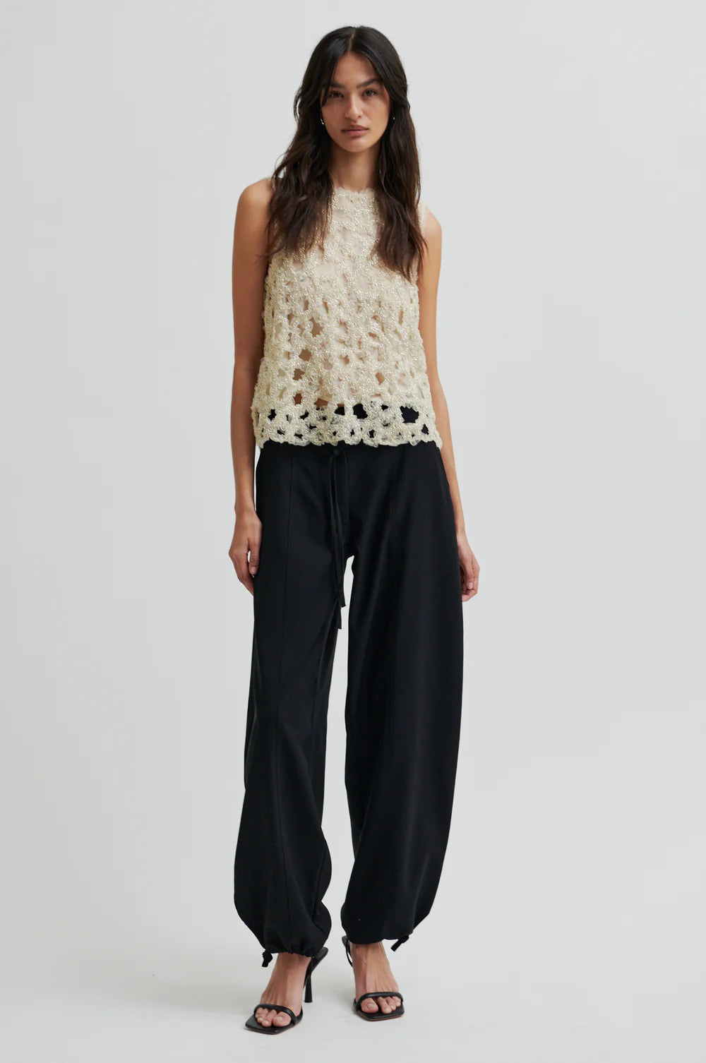Gleam Top in Summer Sand