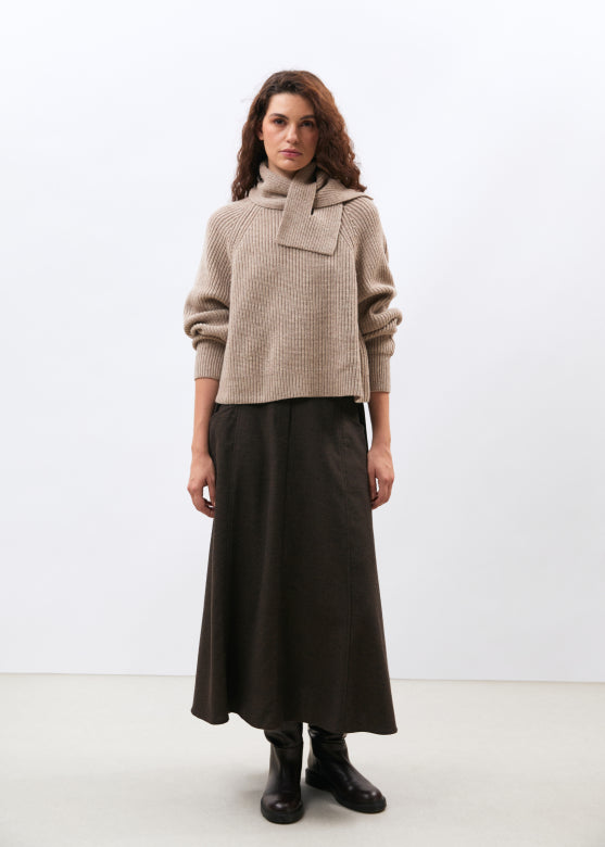 Minoa Wool Jumper with Scarf in Greige