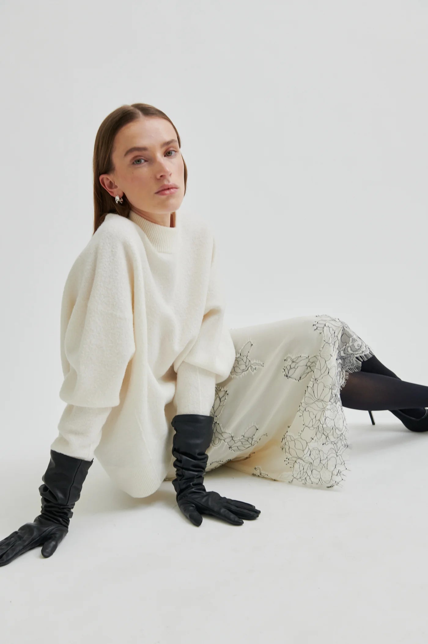 Wila Lace Skirt in Tofu