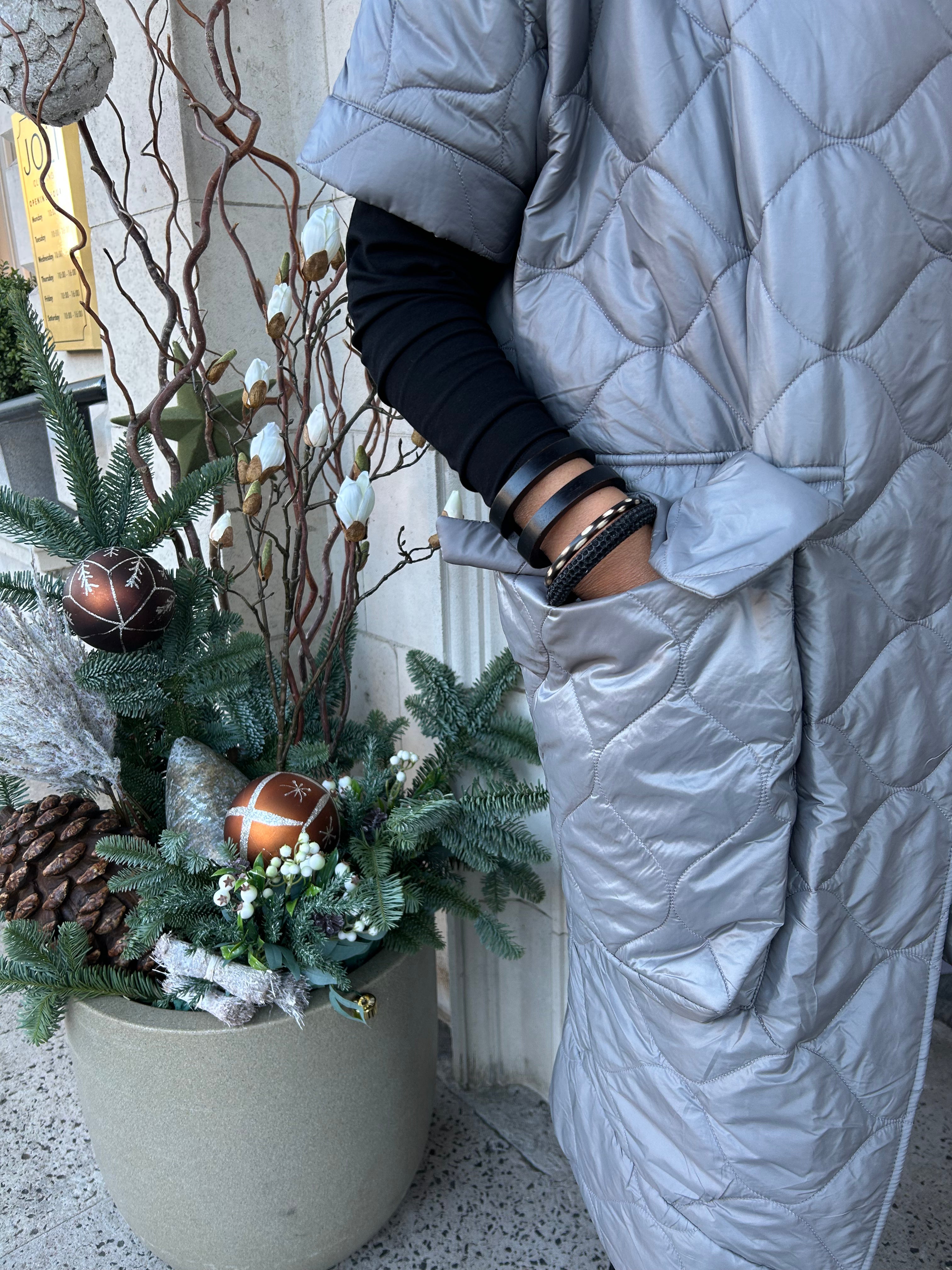 Fine Quilted Jacket in Grey