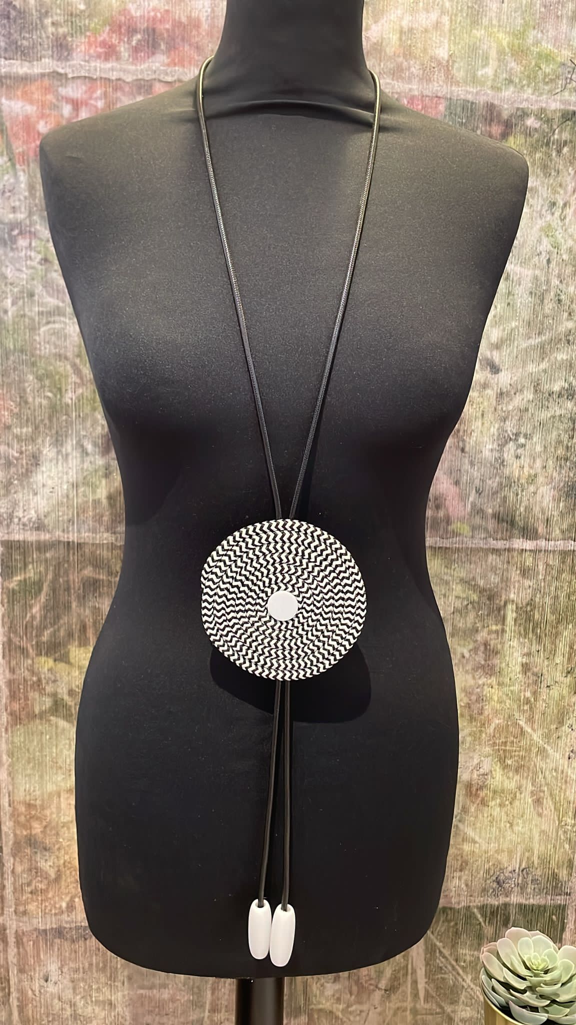 Spiral Necklace with Toggle in Black/White