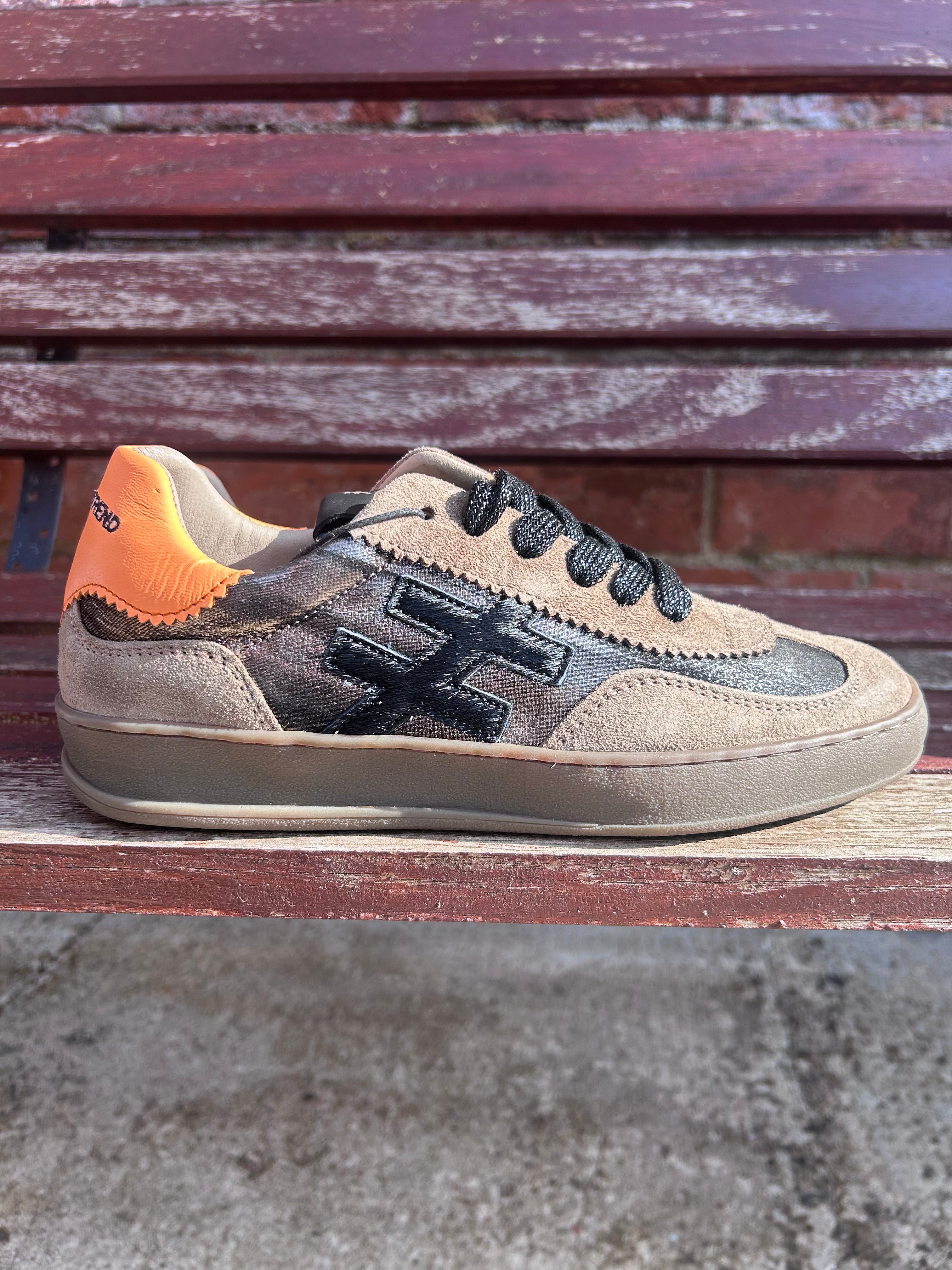 Lace Up Trainer in Sander