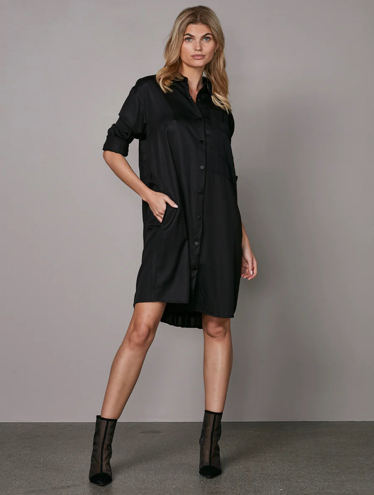 Yemina Dress in Black