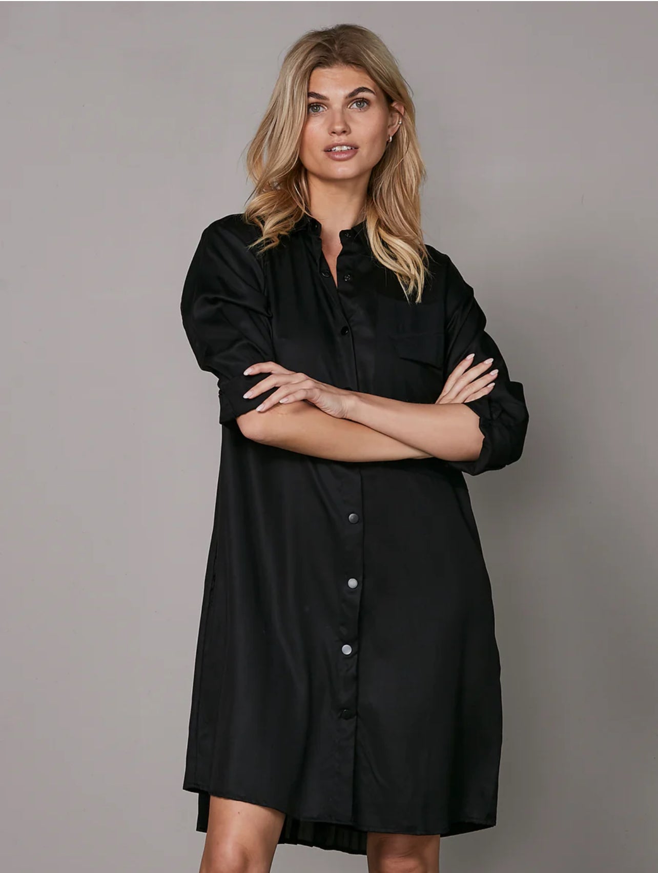 Yemina Dress in Black