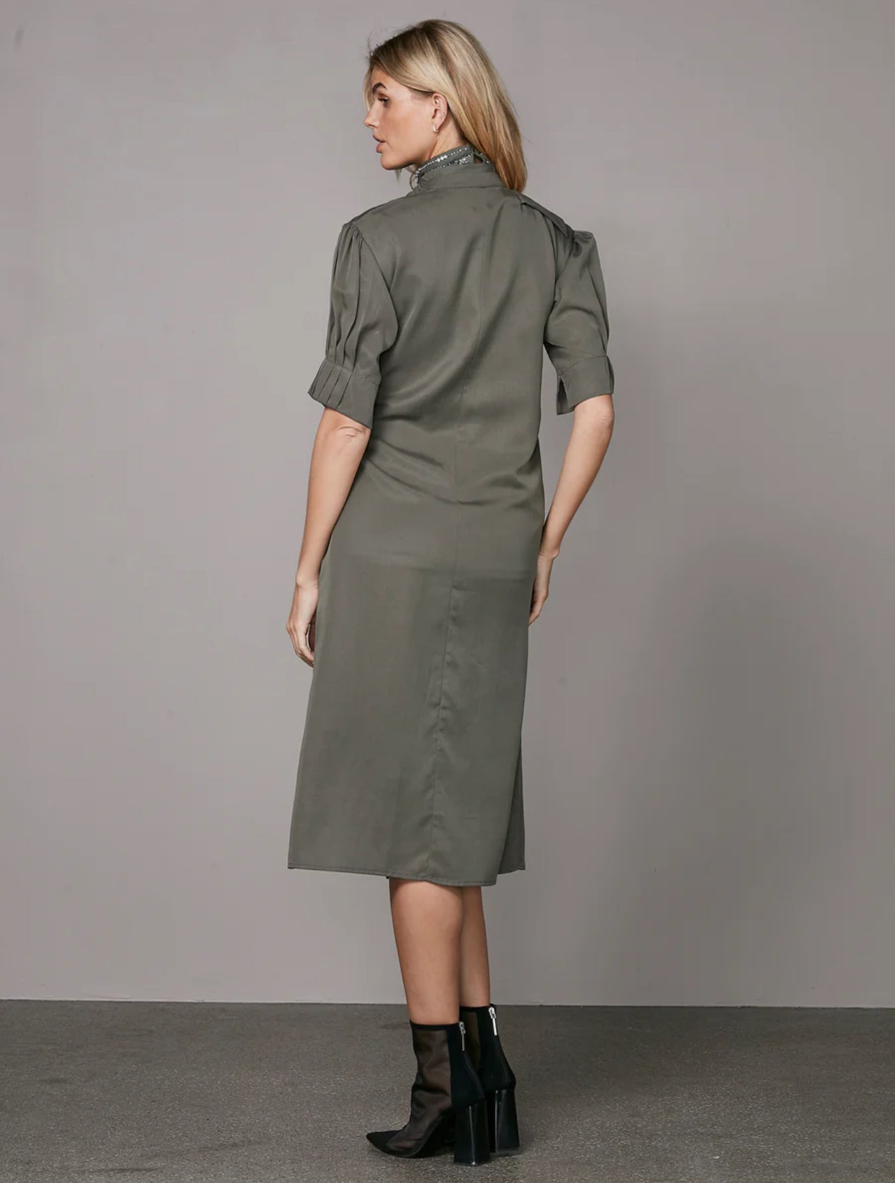 Ymke Wrap Dress in Olive