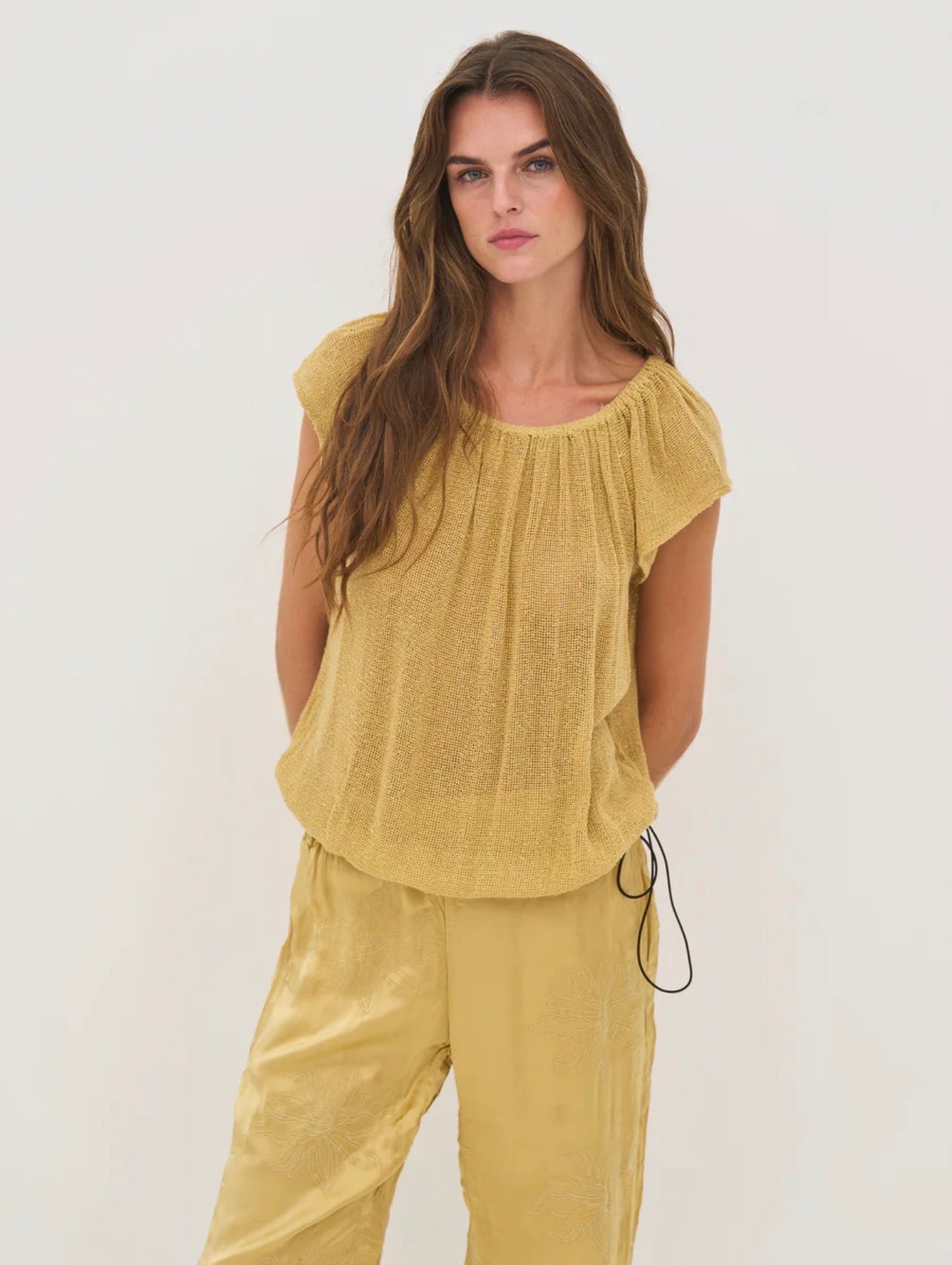 Dewi Top in Yellow
