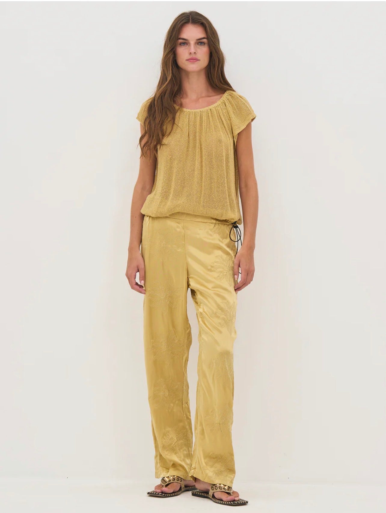 Dewi Top in Yellow