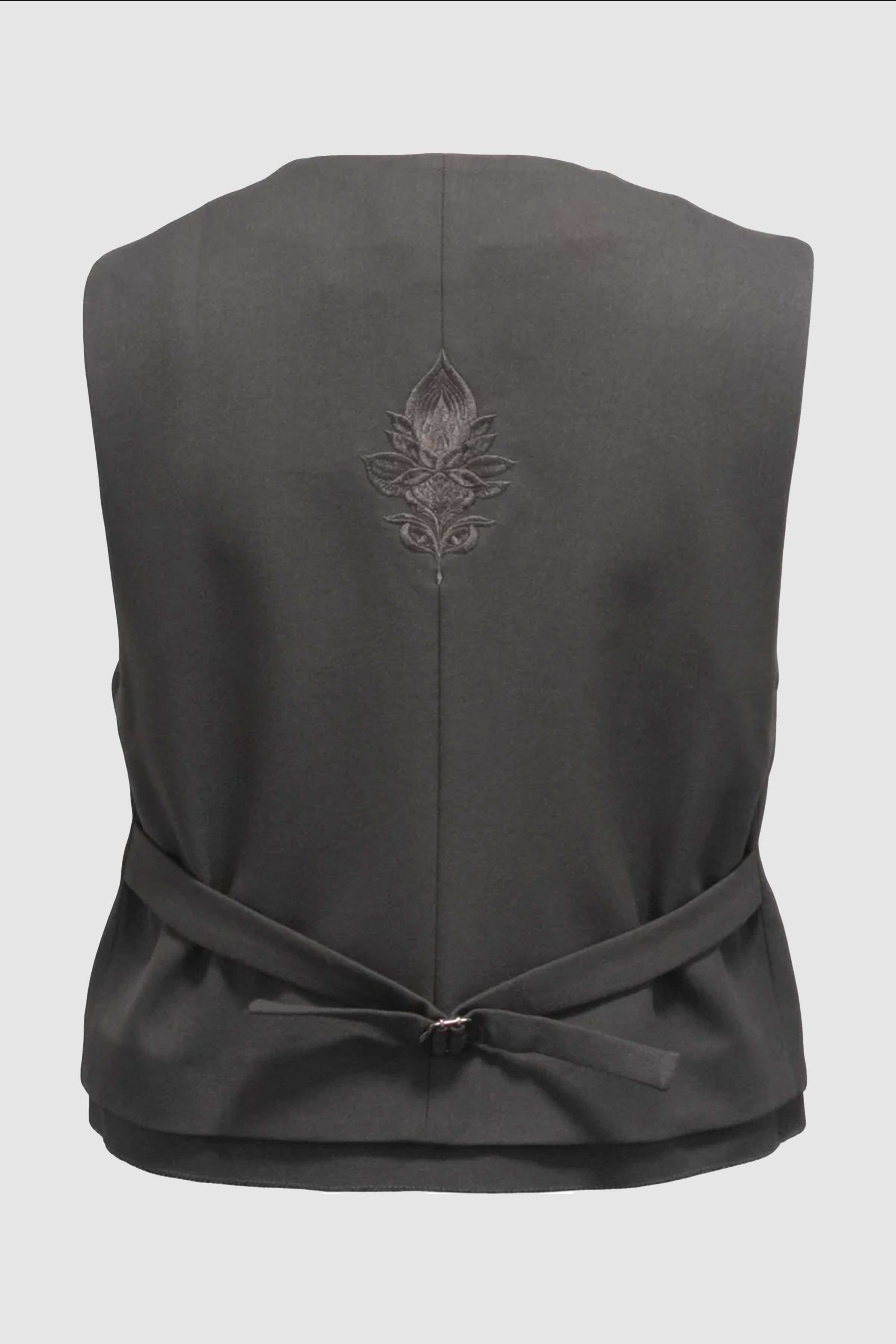 Knight Vest in Dark Grey