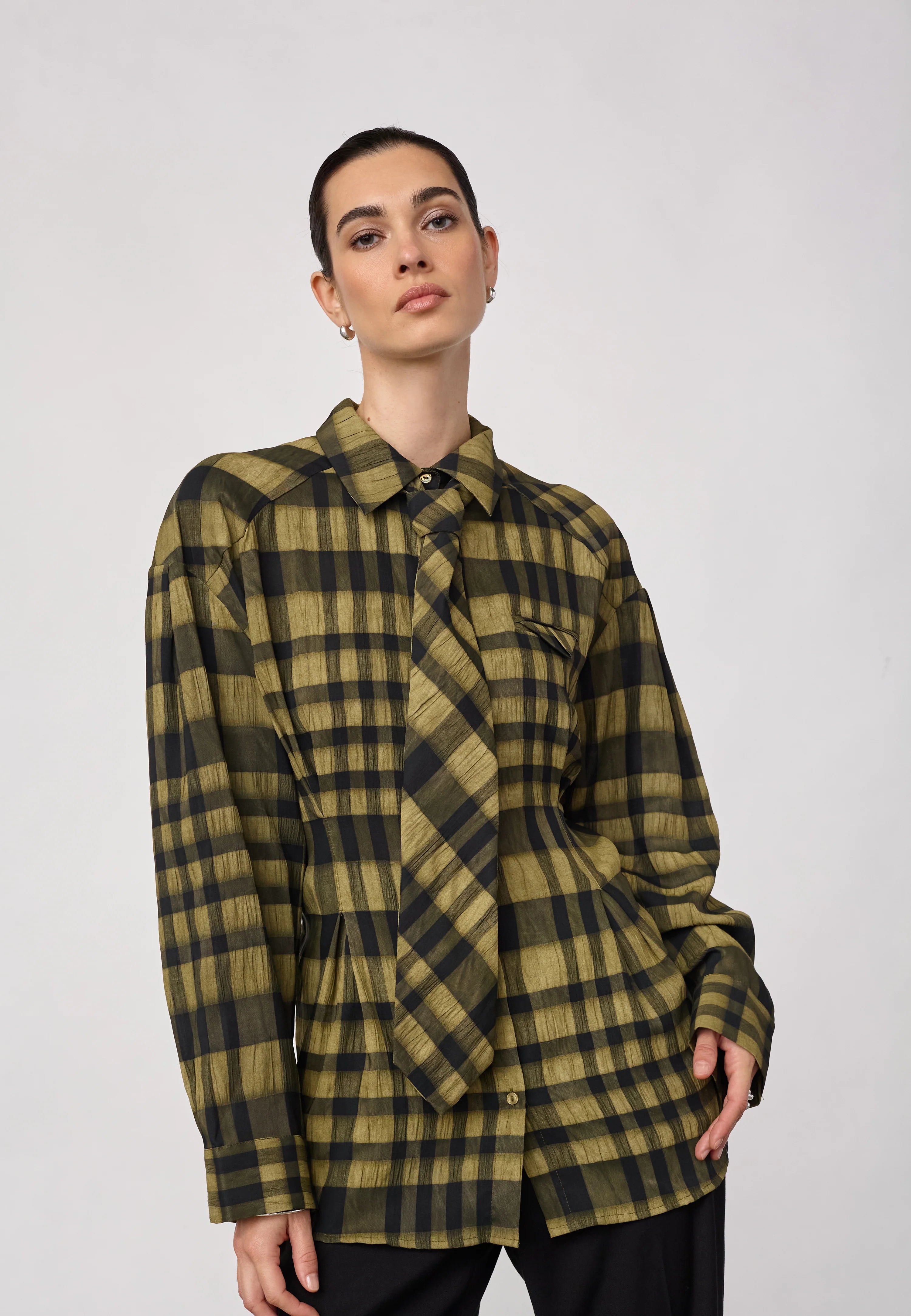 Kyelcc Check Tie Pleat Shirt in Army