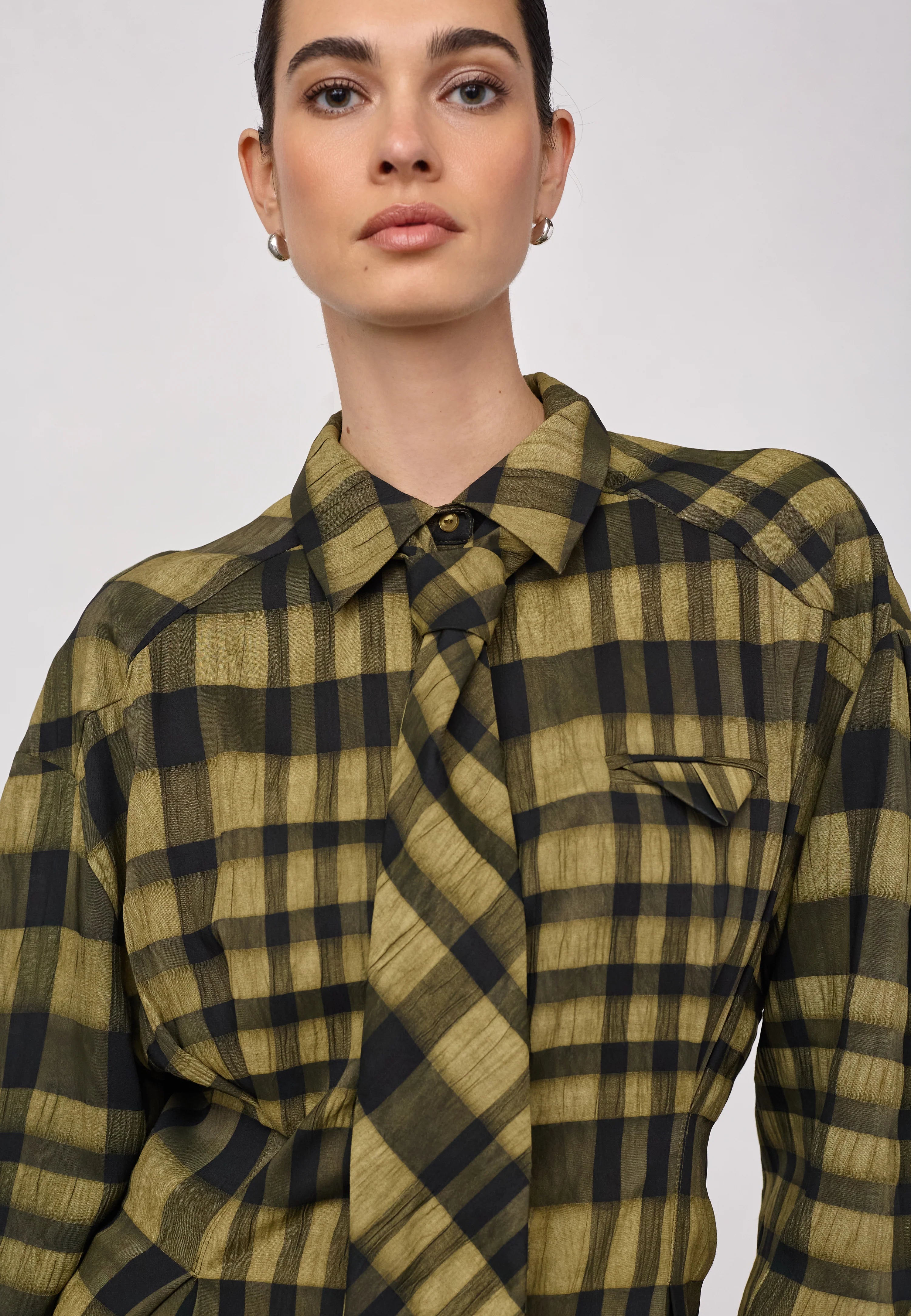 Kyelcc Check Tie Pleat Shirt in Army