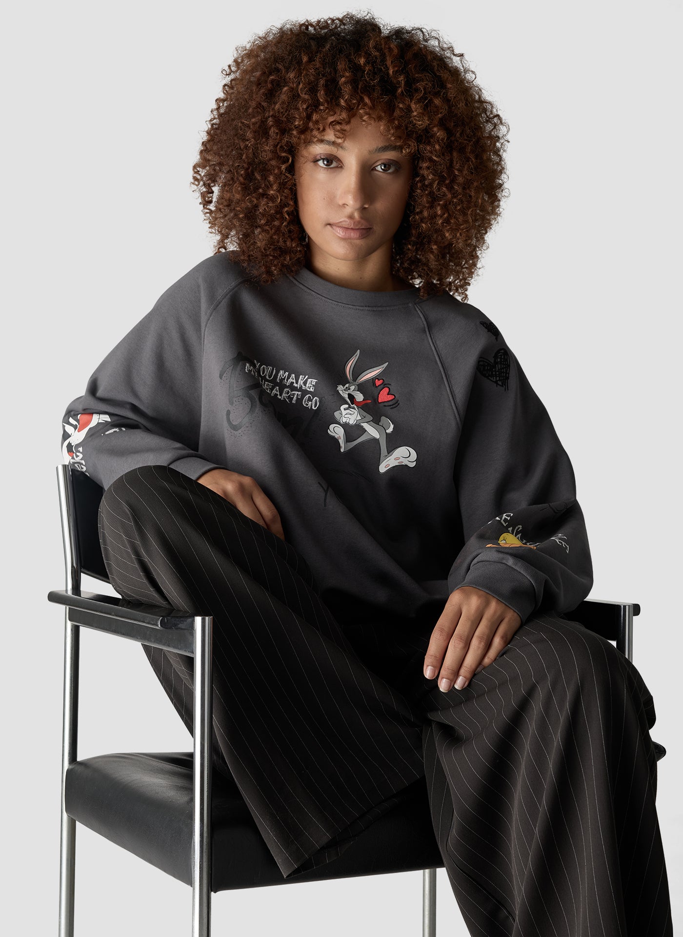 Looney Tunes Sweatshirt in Platinum