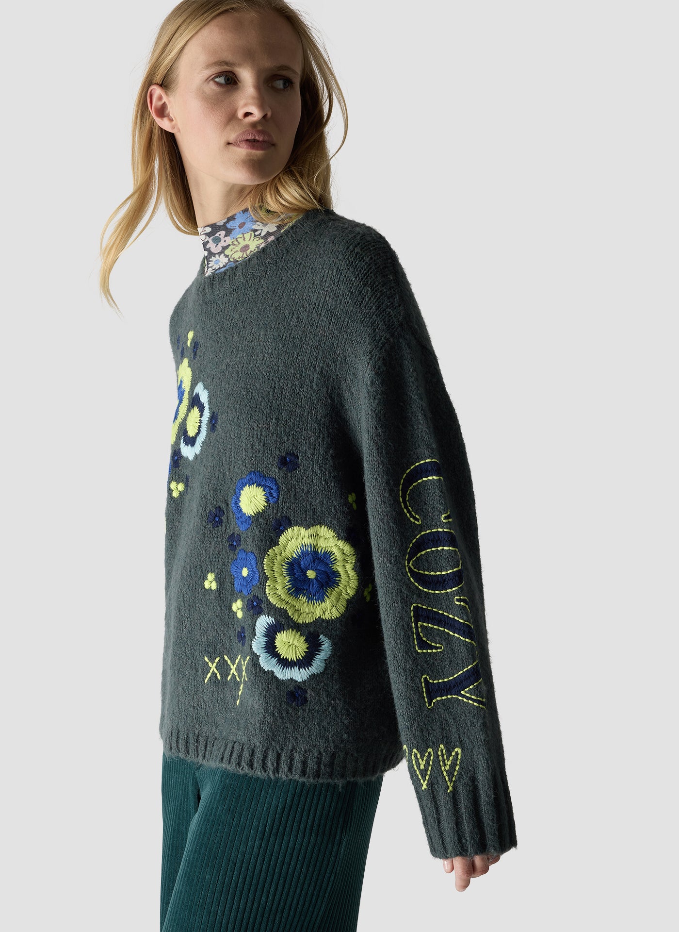 Long Sleeve Crew Neck Sweater in Petrol