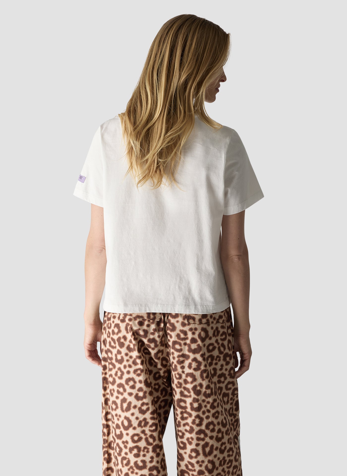 Coffee Break Graphic T-Shirt in Nature