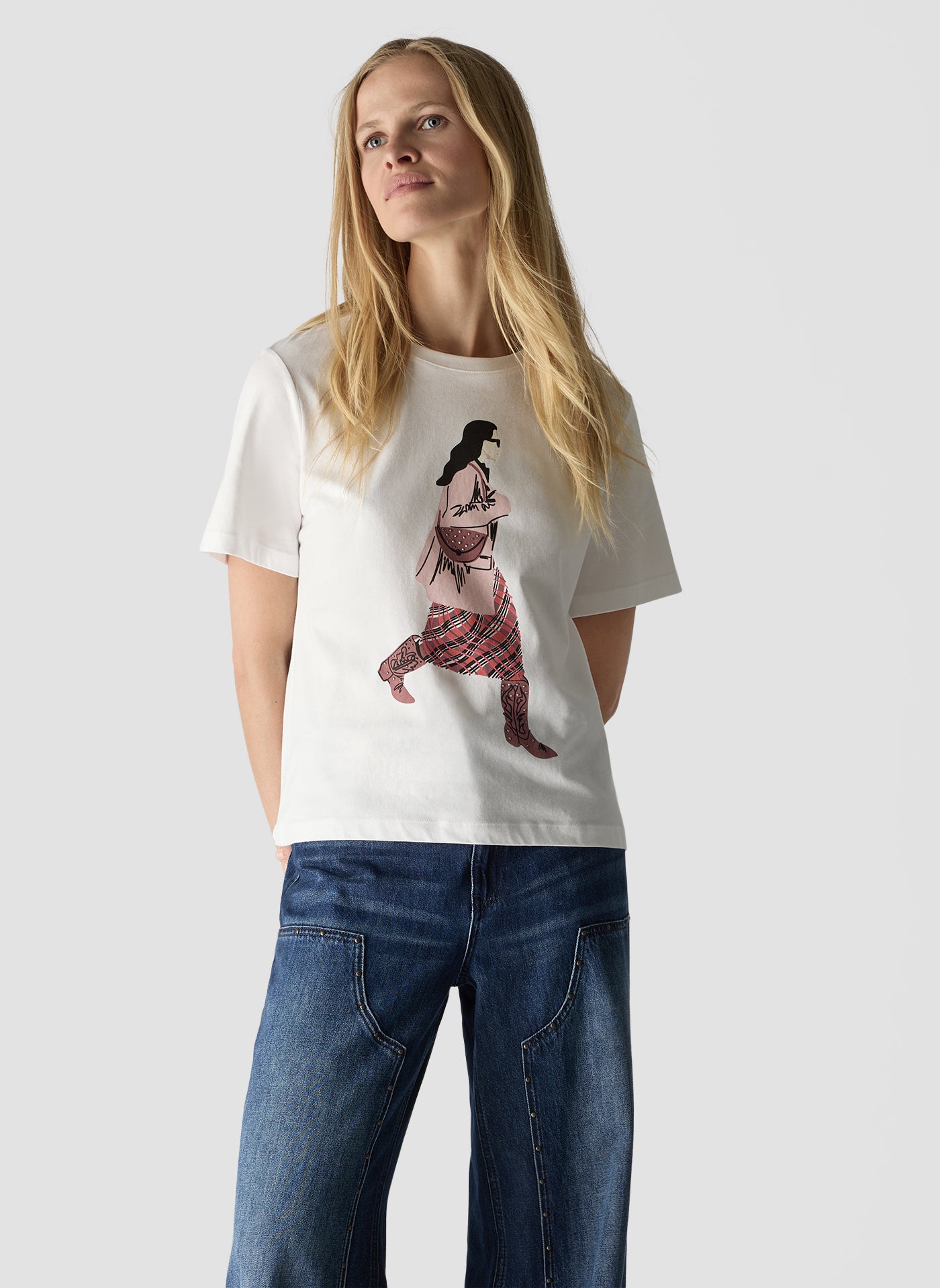 Rodeo Cowgirl T-Shirt in Nature