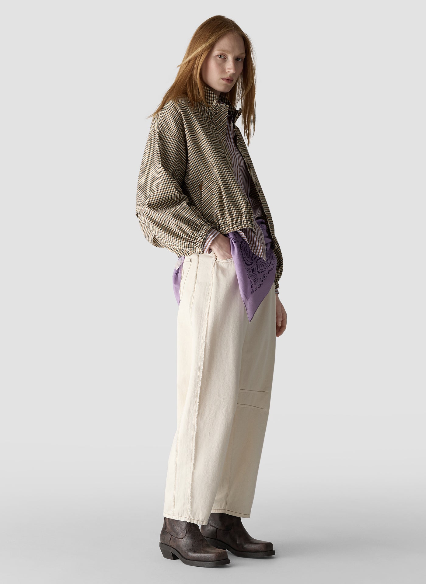 Relaxed Barrel Jeans in Macadamia