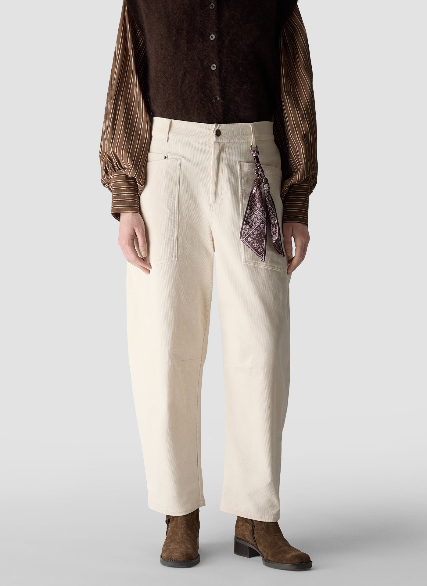 Barrel Leg Cord Trousers in Macadamia
