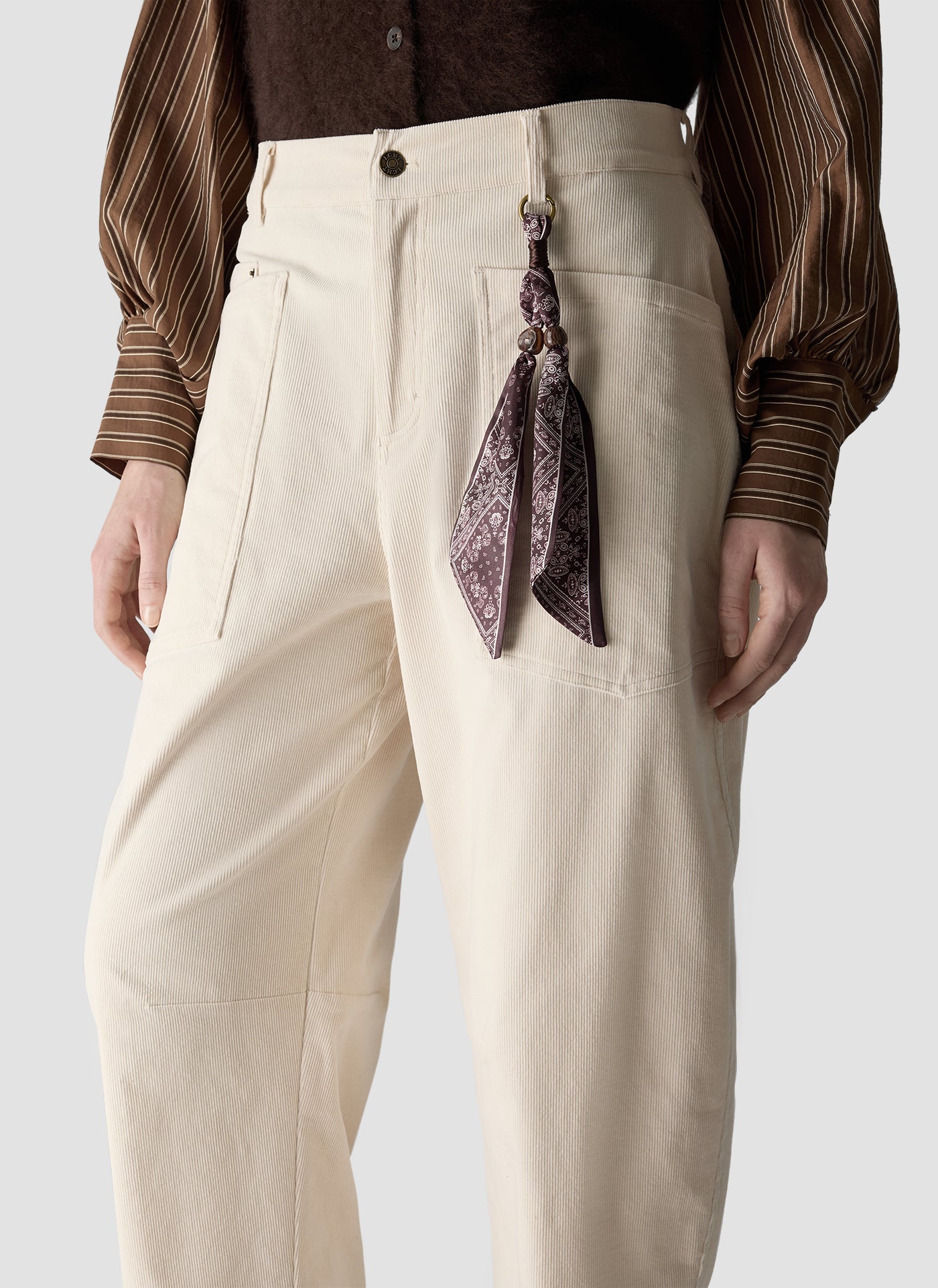 Barrel Leg Cord Trousers in Macadamia