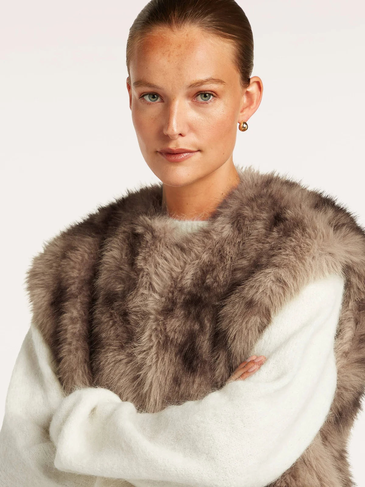 Lucinda Gilet in Warm Taupe