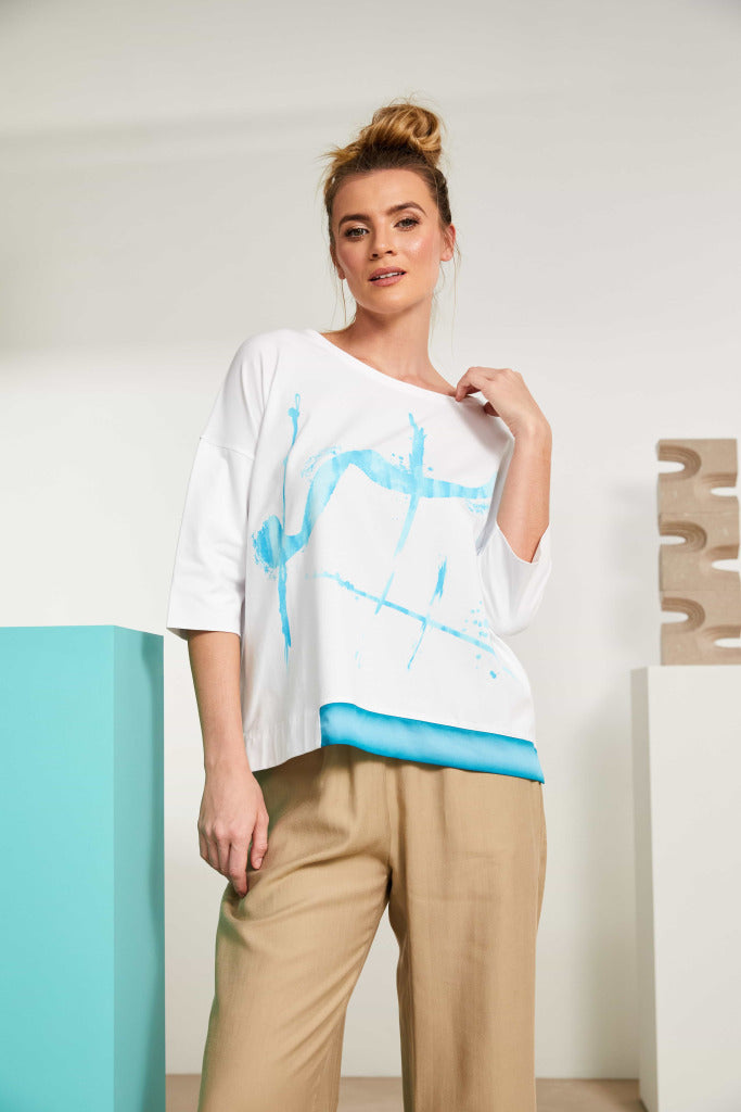 Placement Print Top in White/Atoll Blue