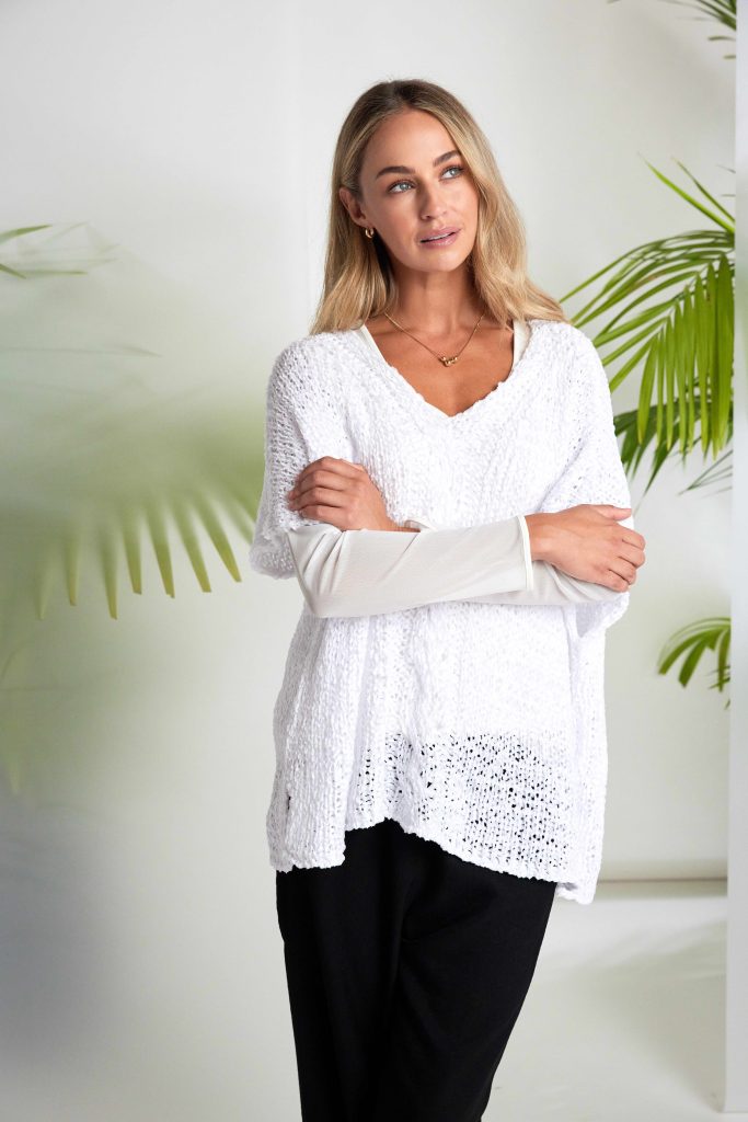 V Neck Waffle Effect Knit in White